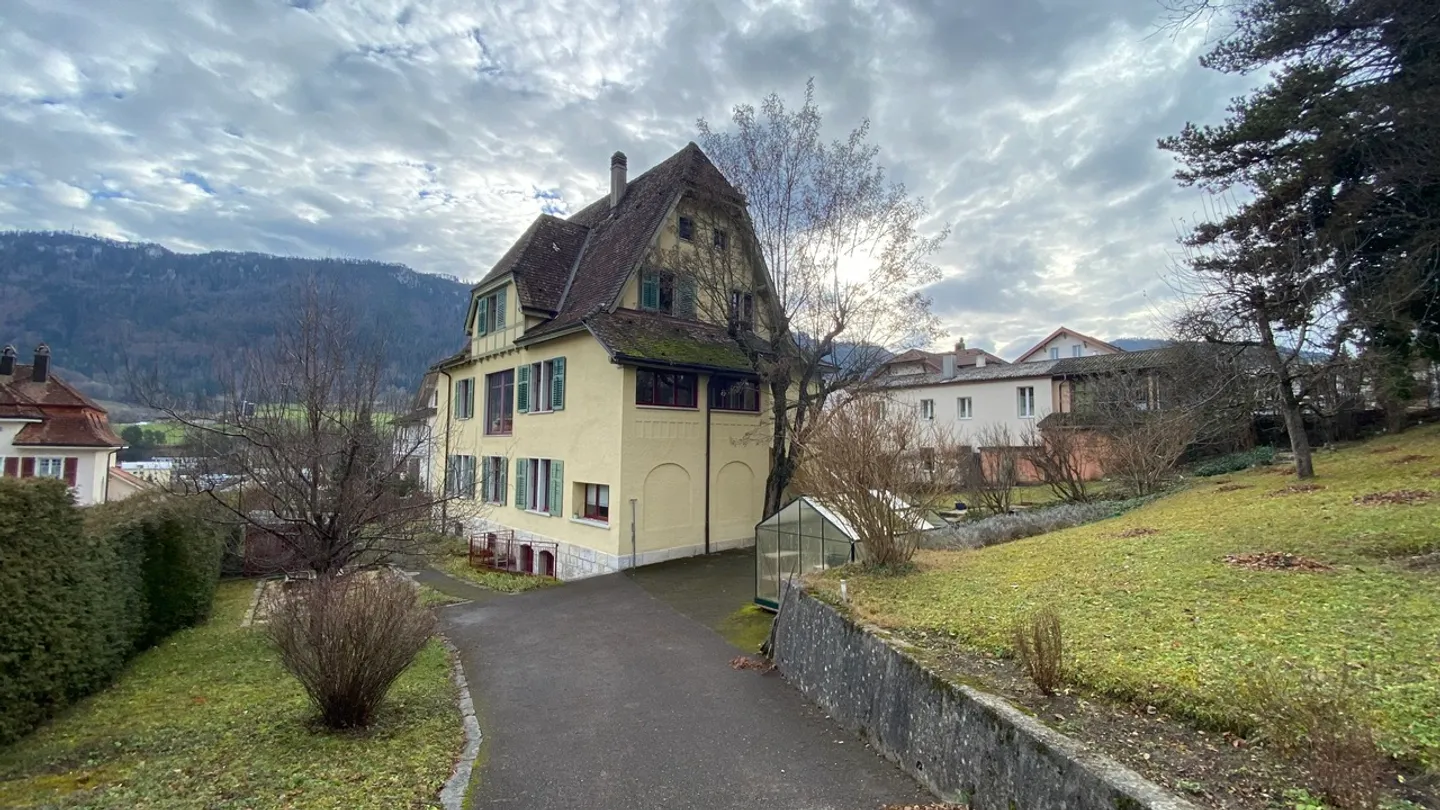 Appartamento completamente ristrutturato e luminoso con terrazza. - Foto 28 di 36