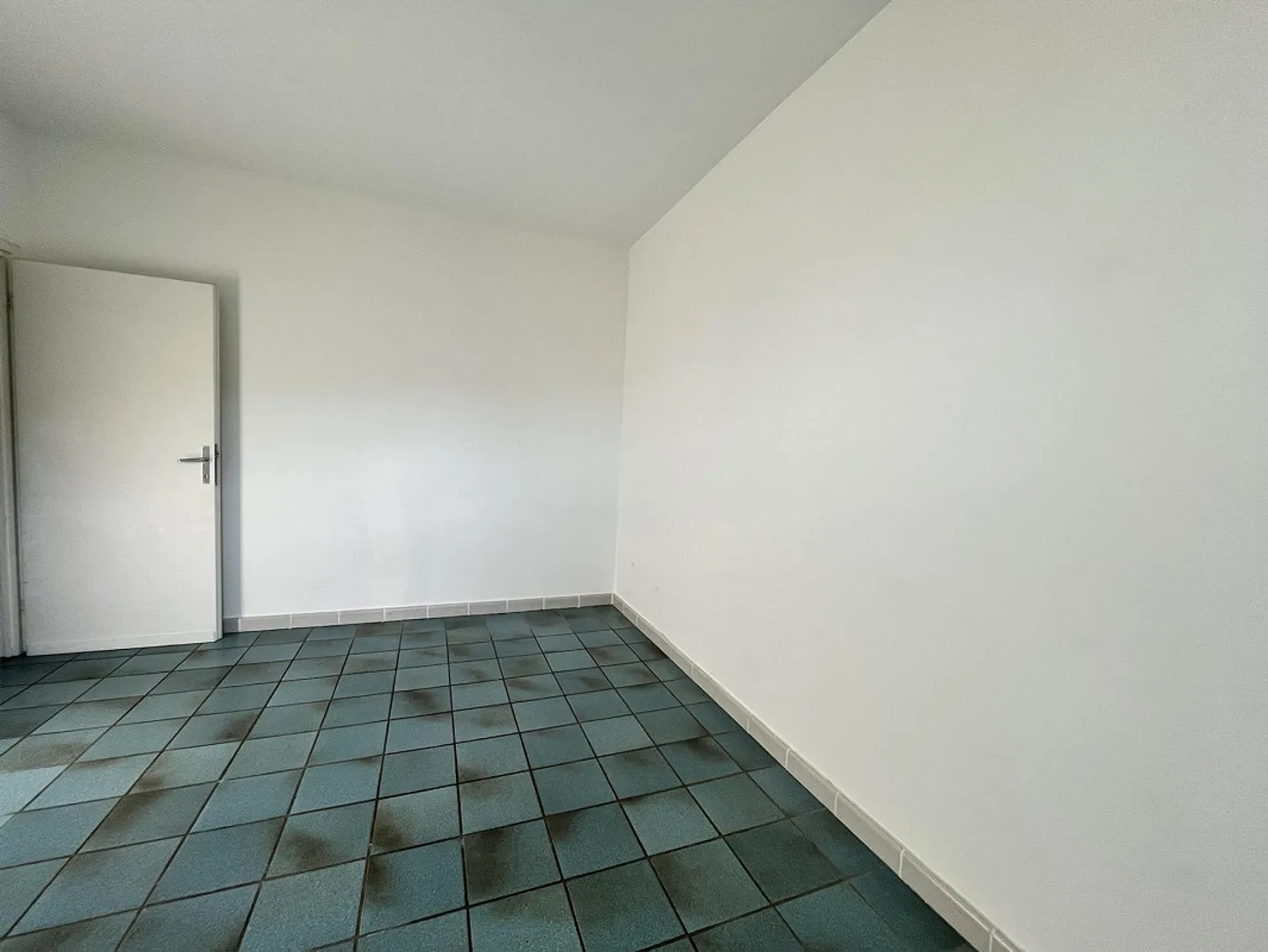 SEMENTINA, Affittiamo 3½ locali conveniente e tranquillo - Foto 5 di 9