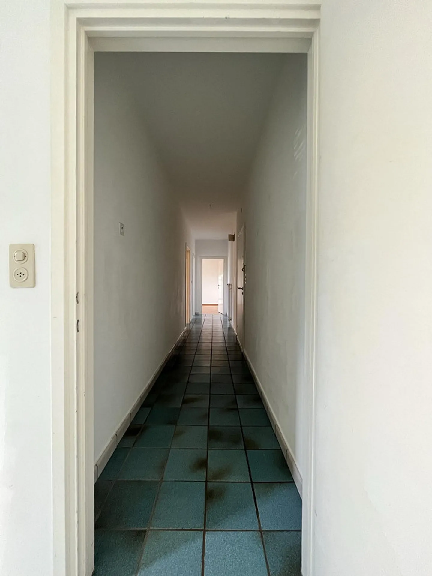 SEMENTINA, Affittiamo 3½ locali conveniente e tranquillo - Foto 7 di 9