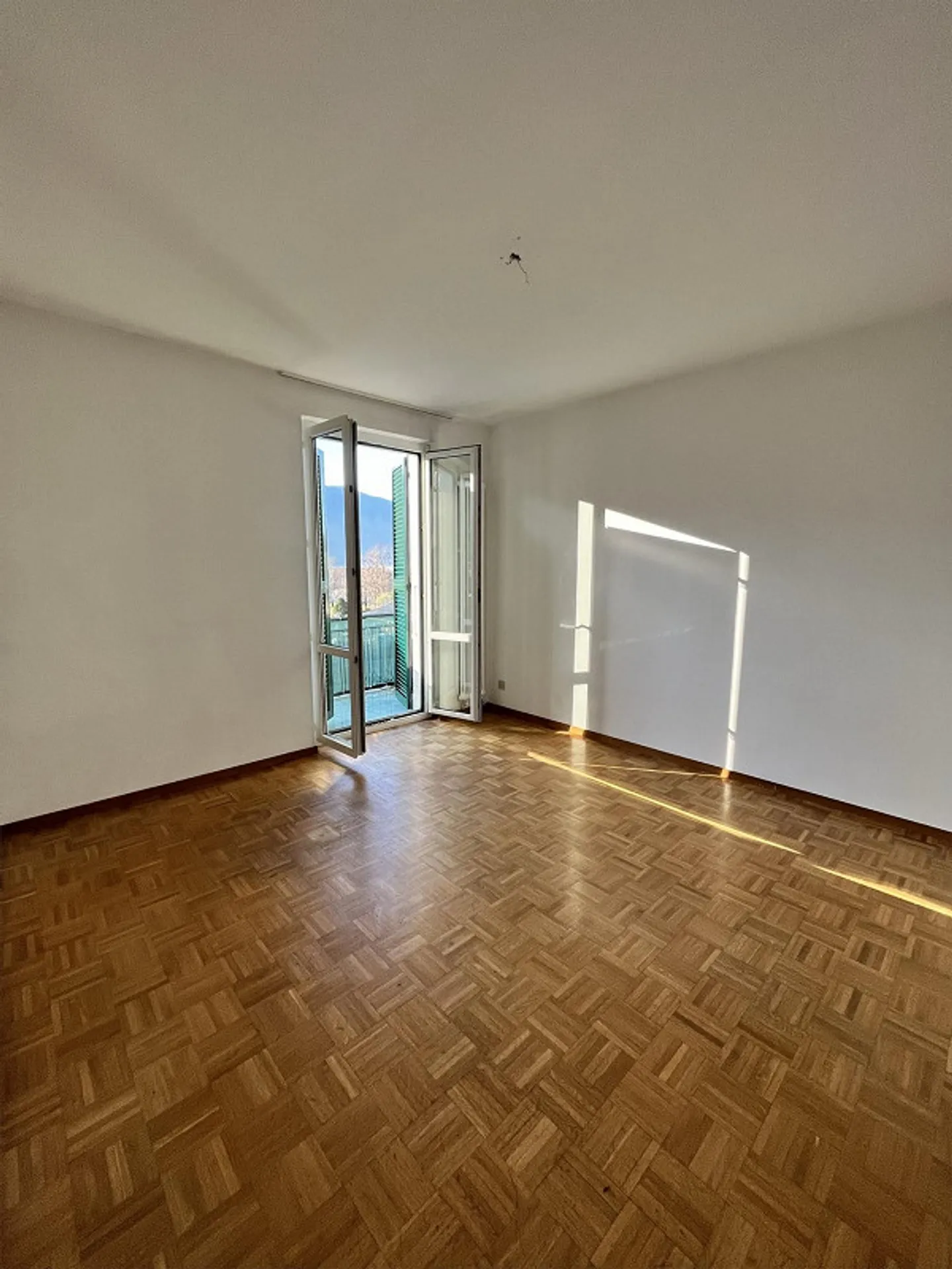 SEMENTINA, Affittiamo 3½ locali conveniente e tranquillo - Foto 9 di 9