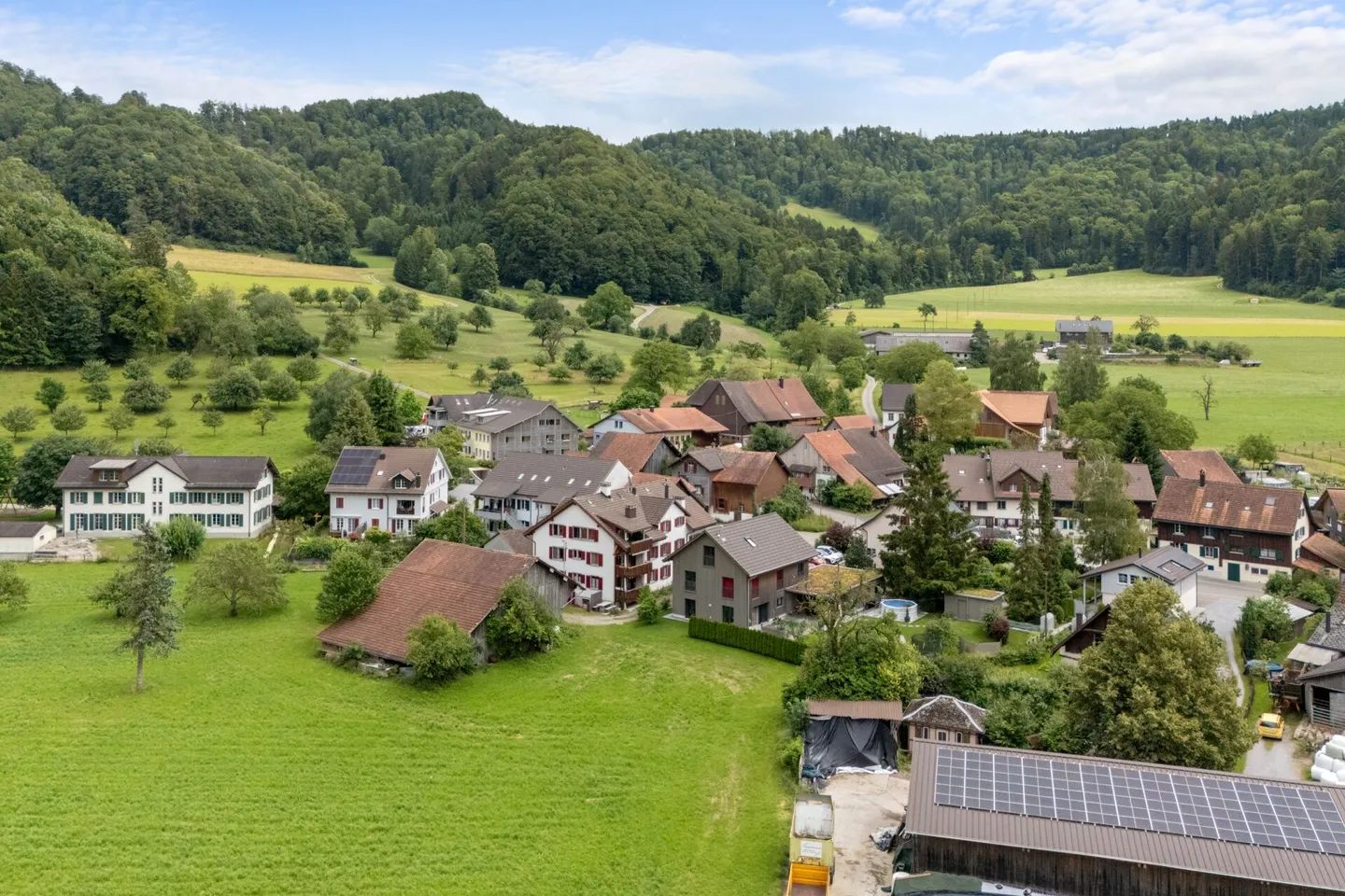 NATURAL & QUIET! - Photo 10 of 11