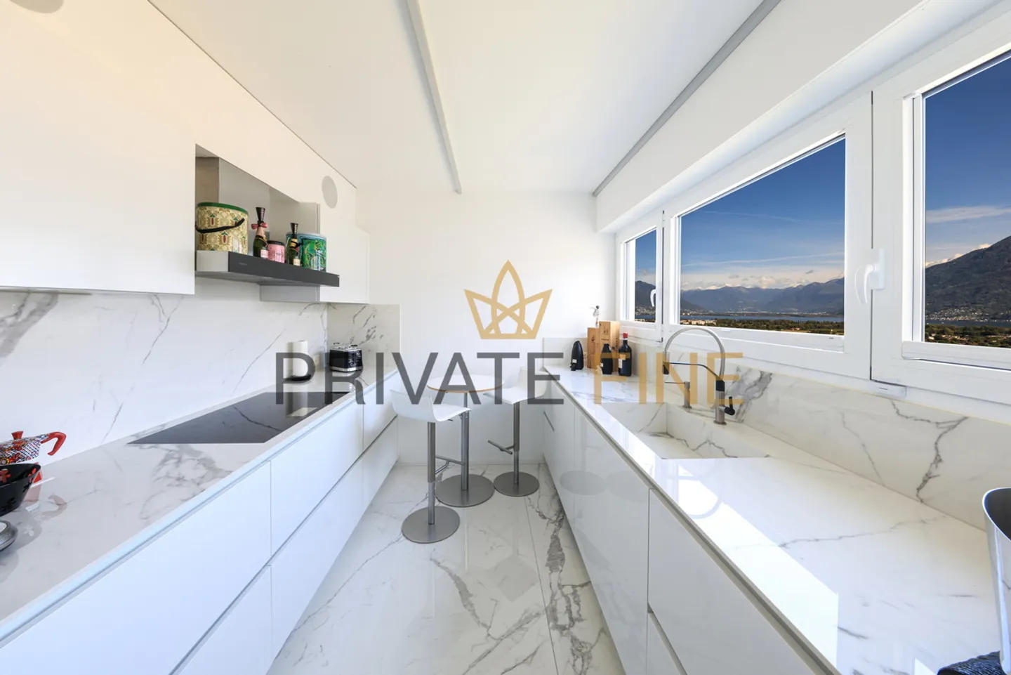 Stunning 3.5-room attic in a phenomenal location (02) - Photo 5 of 10