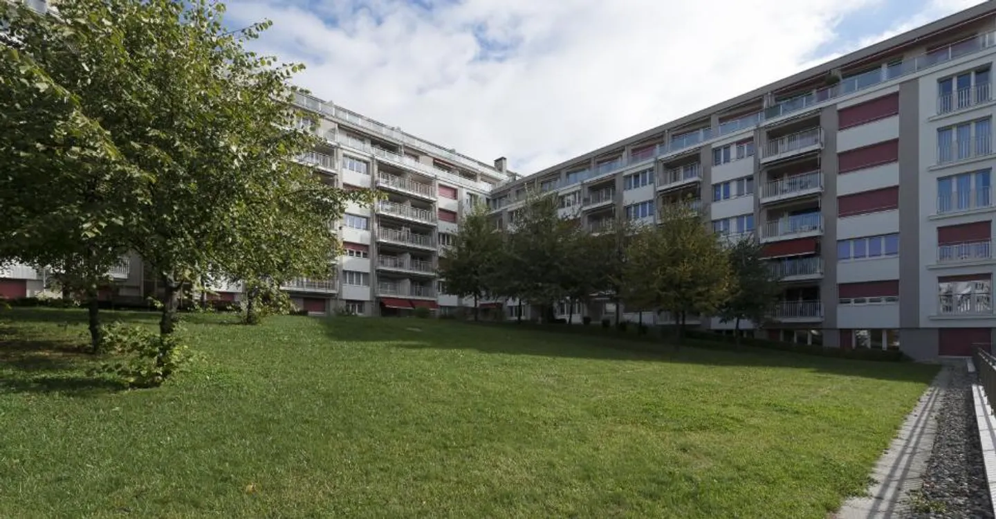 Place de Parc Intérieure à Louer - Photo 1 sur 1