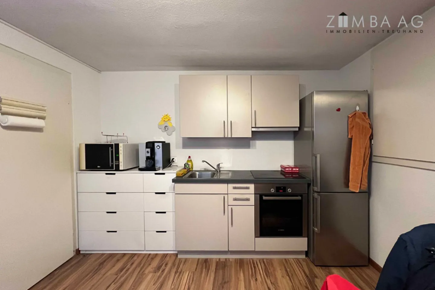 Idéal pour la vie multi-générationnelle ou le télétravail : Vivre au calme au bout d'une impasse et pourtant à quelques minutes de la gare, des commerces et de la vieille ville - Photo 16 sur 19