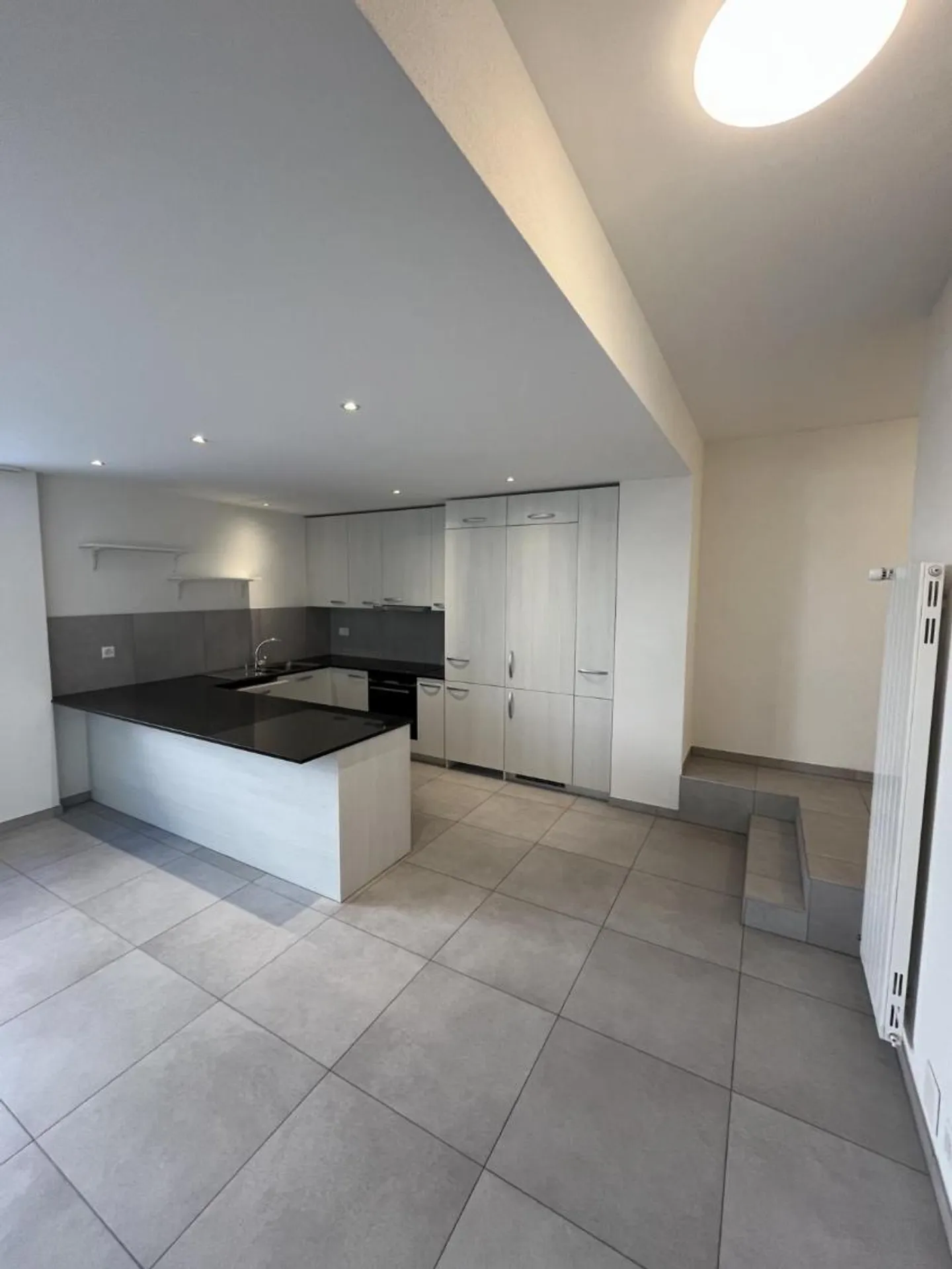 Appartement Charmant à Lausanne - Photo 3 sur 7
