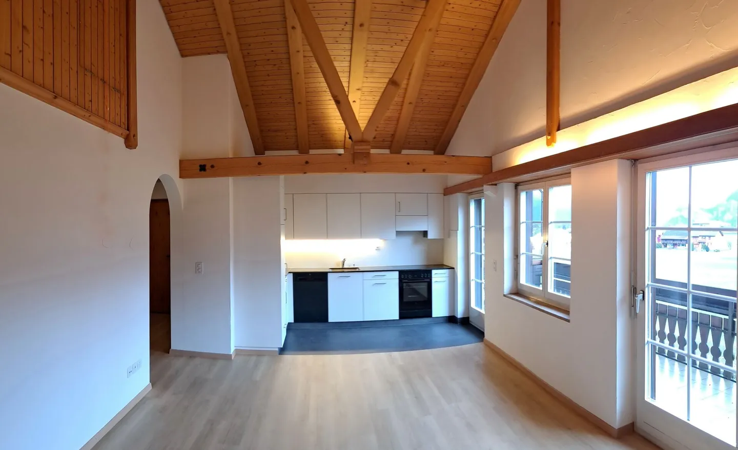 Appartamento tranquillo con vista mozzafiato sulle Alpi - Foto 2 di 10