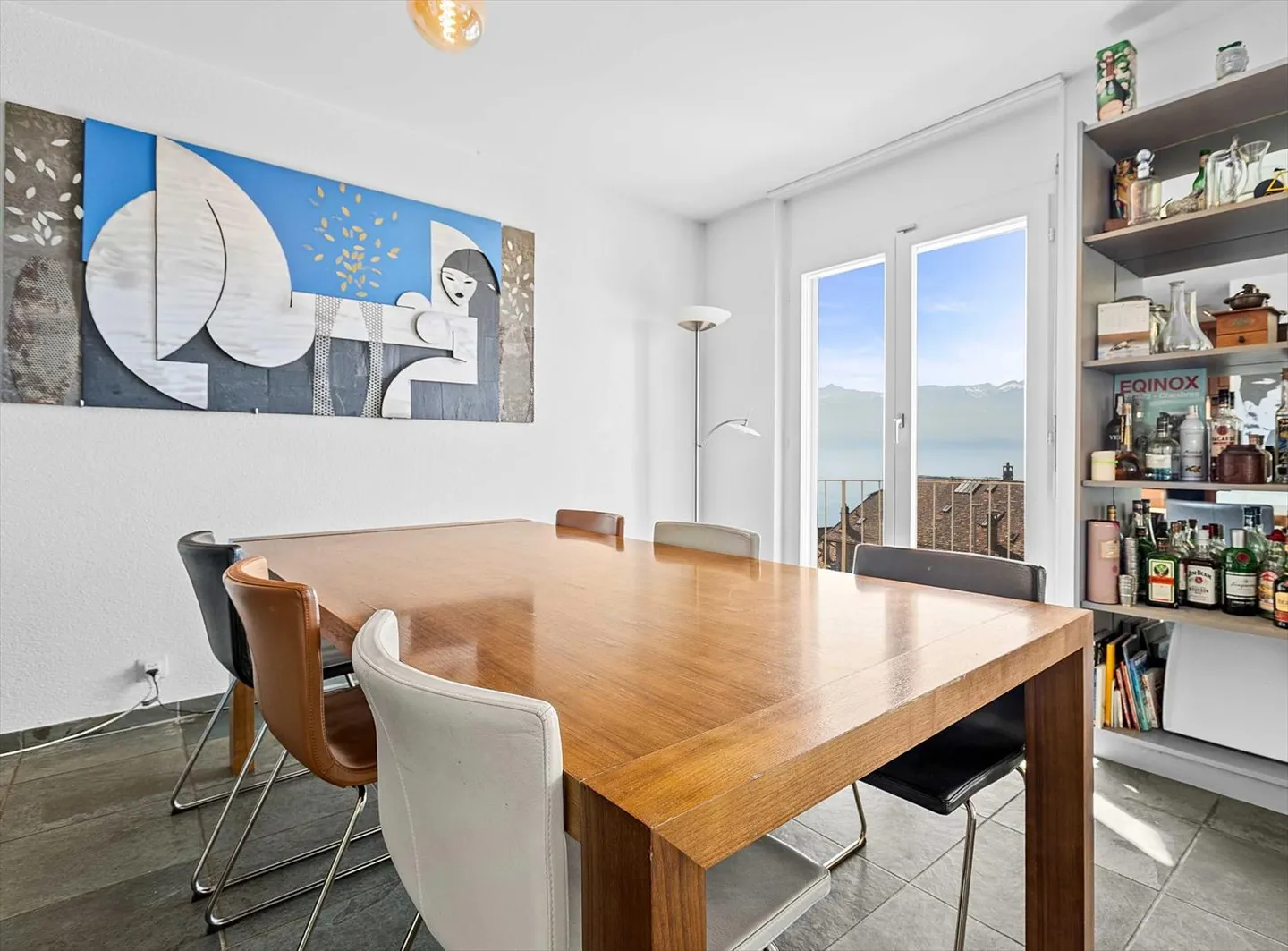 Appartement avec 5.5 pièces dans les combles - Photo 3 sur 13