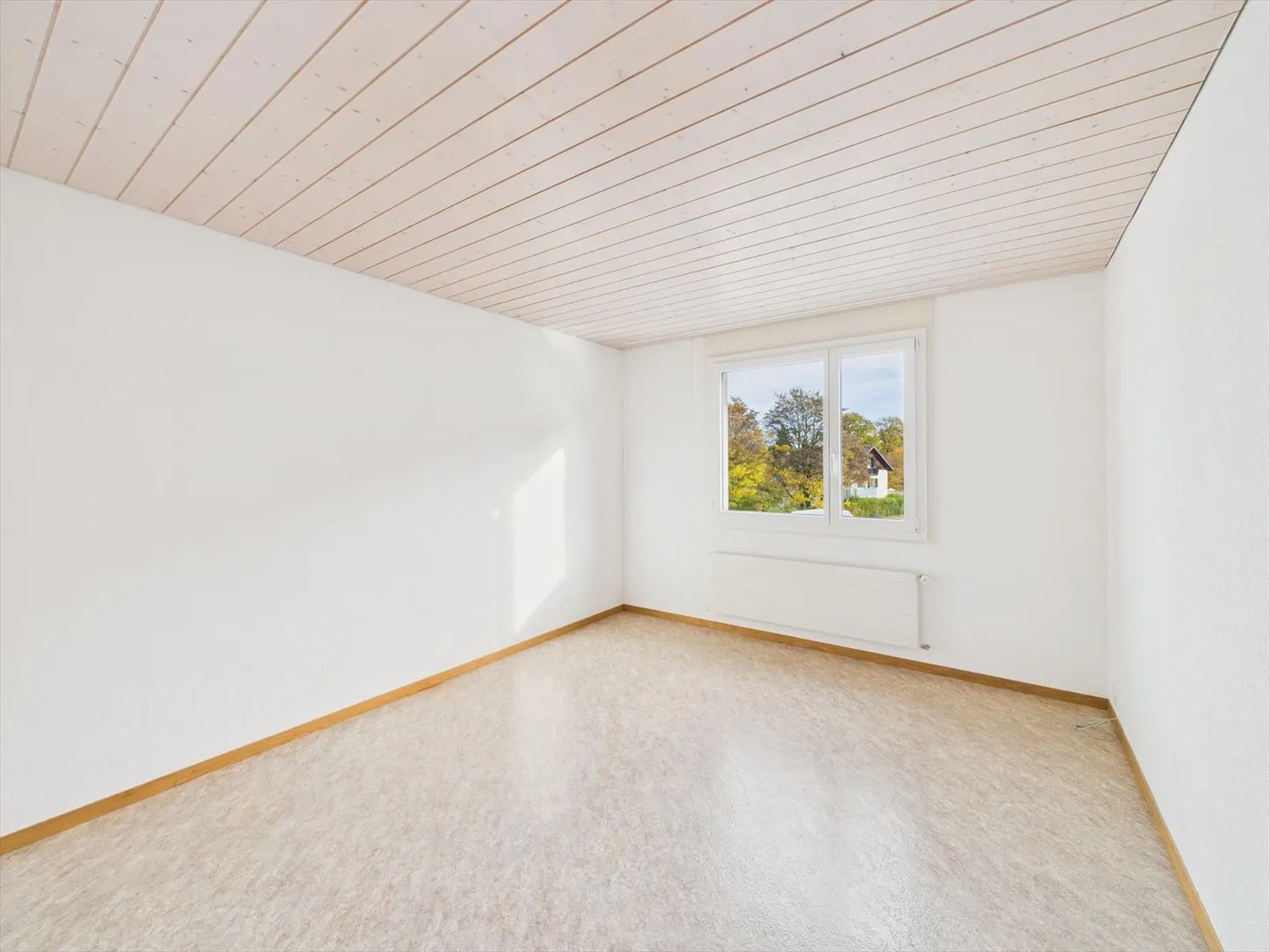Reserviert -Charmantes 4.5-Zimmer-Reihenhaus in Münchenbuchsee - Foto 11 von 13