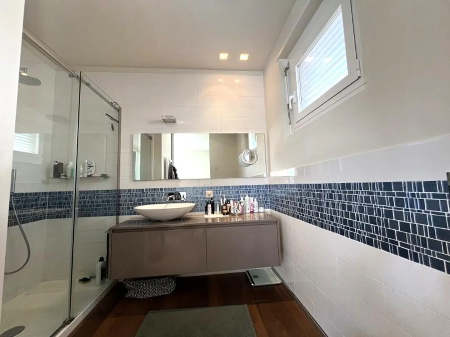 Wohnung mit atemberaubendem Seeblick - Foto 6 von 13