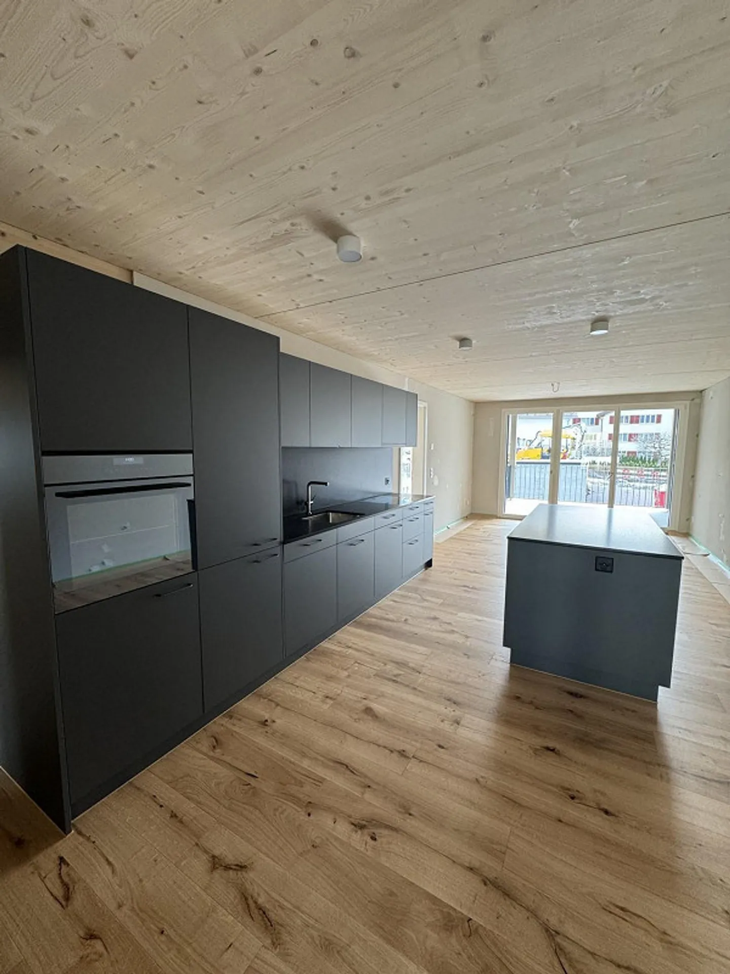 Moderne 4.5-Zimmer-Wohnung in Zizers - Foto 1 von 16