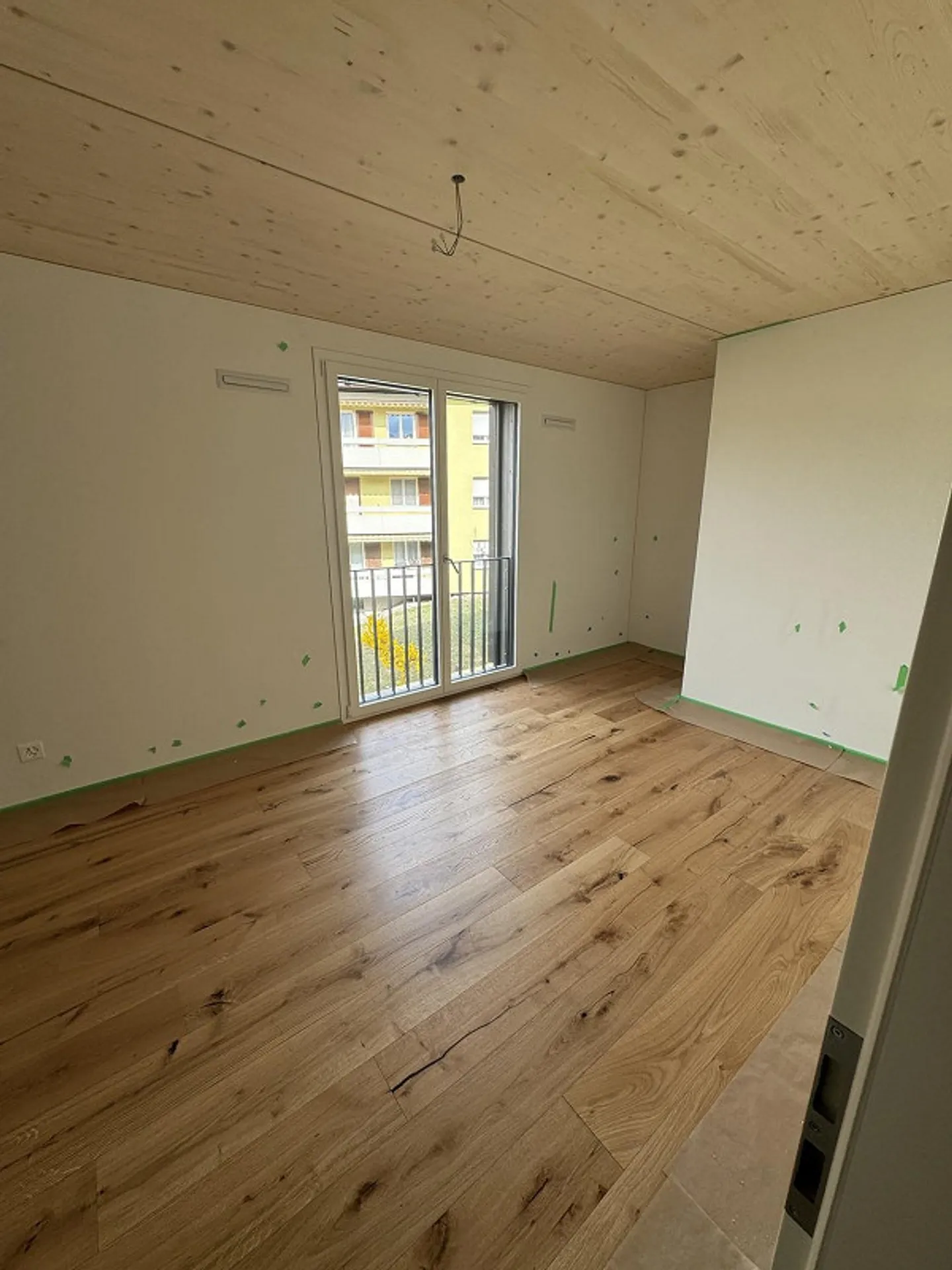 Moderne 4.5-Zimmer-Wohnung in Zizers - Foto 8 von 16
