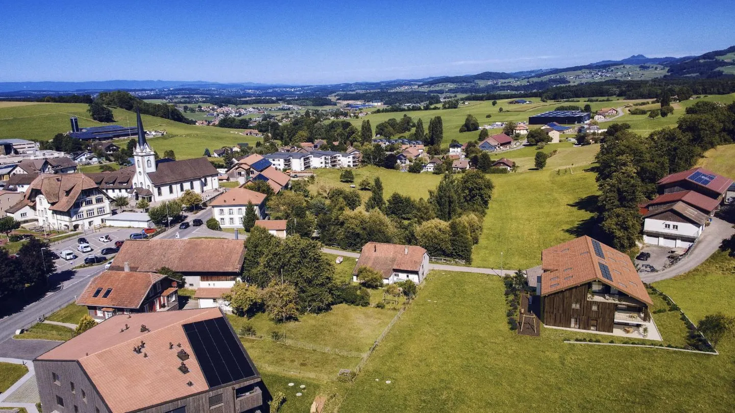 New 3.5-room apartment with large balcony - Unobstructed view in the heart of Gibloux - Photo 5 of 12
