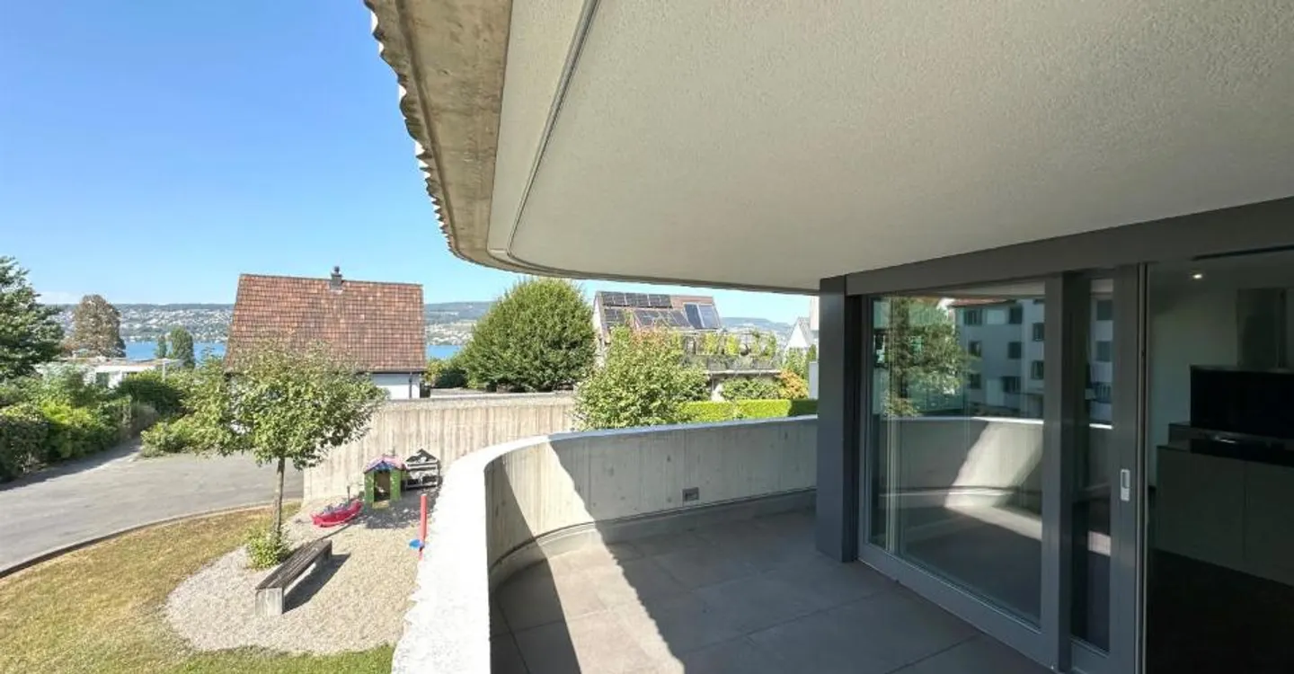 Modernes Apartment in Horgen - Foto 12 von 13