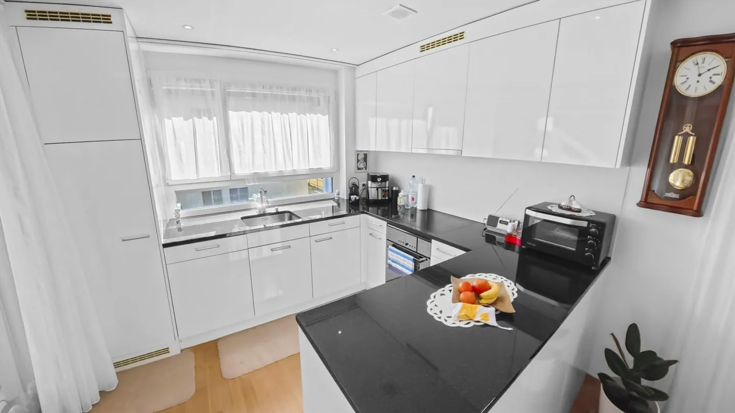 3.5 Zimmer Eigentumswohnung mit Balkon und Grünblick - Photo 8 sur 14