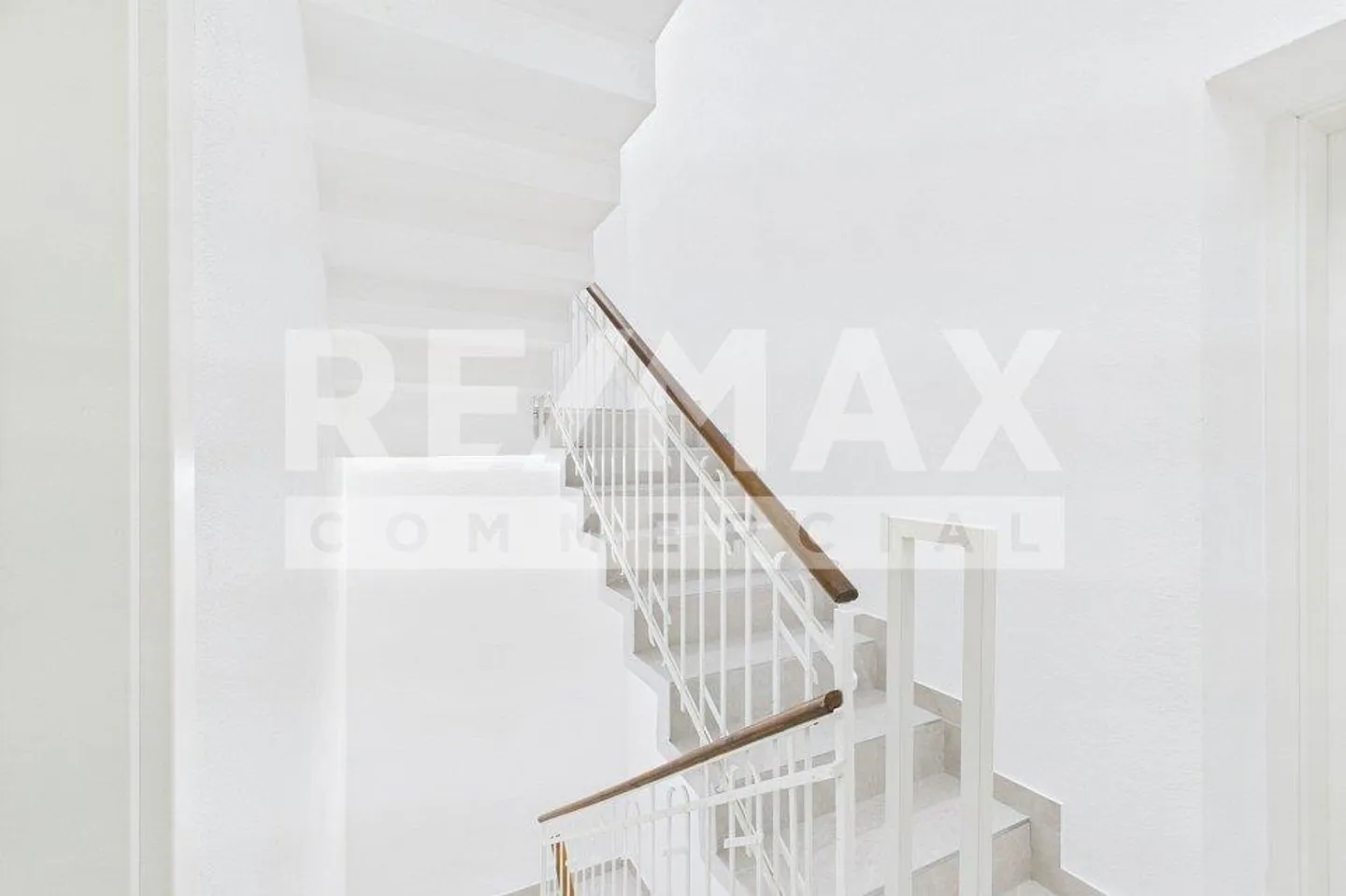 Stanza Ufficio - Foto 7 di 8