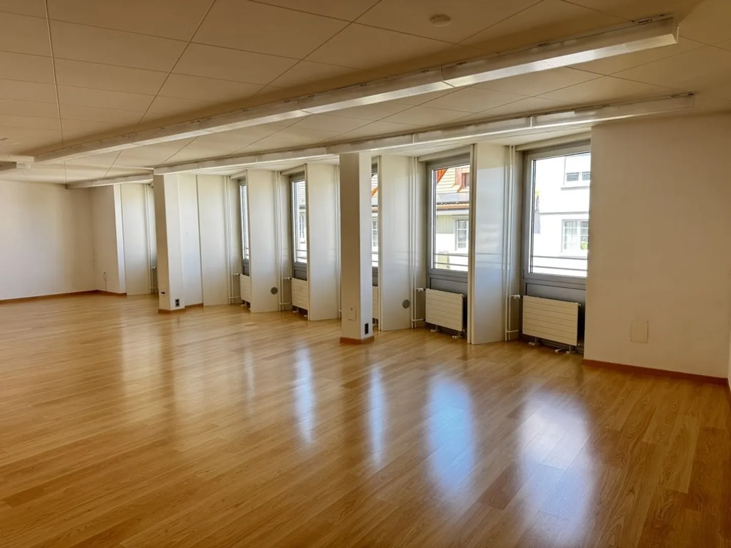 Ufficio nel cuore di Olten in affitto - primo mese di affitto GRATIS! - Foto 4 di 9