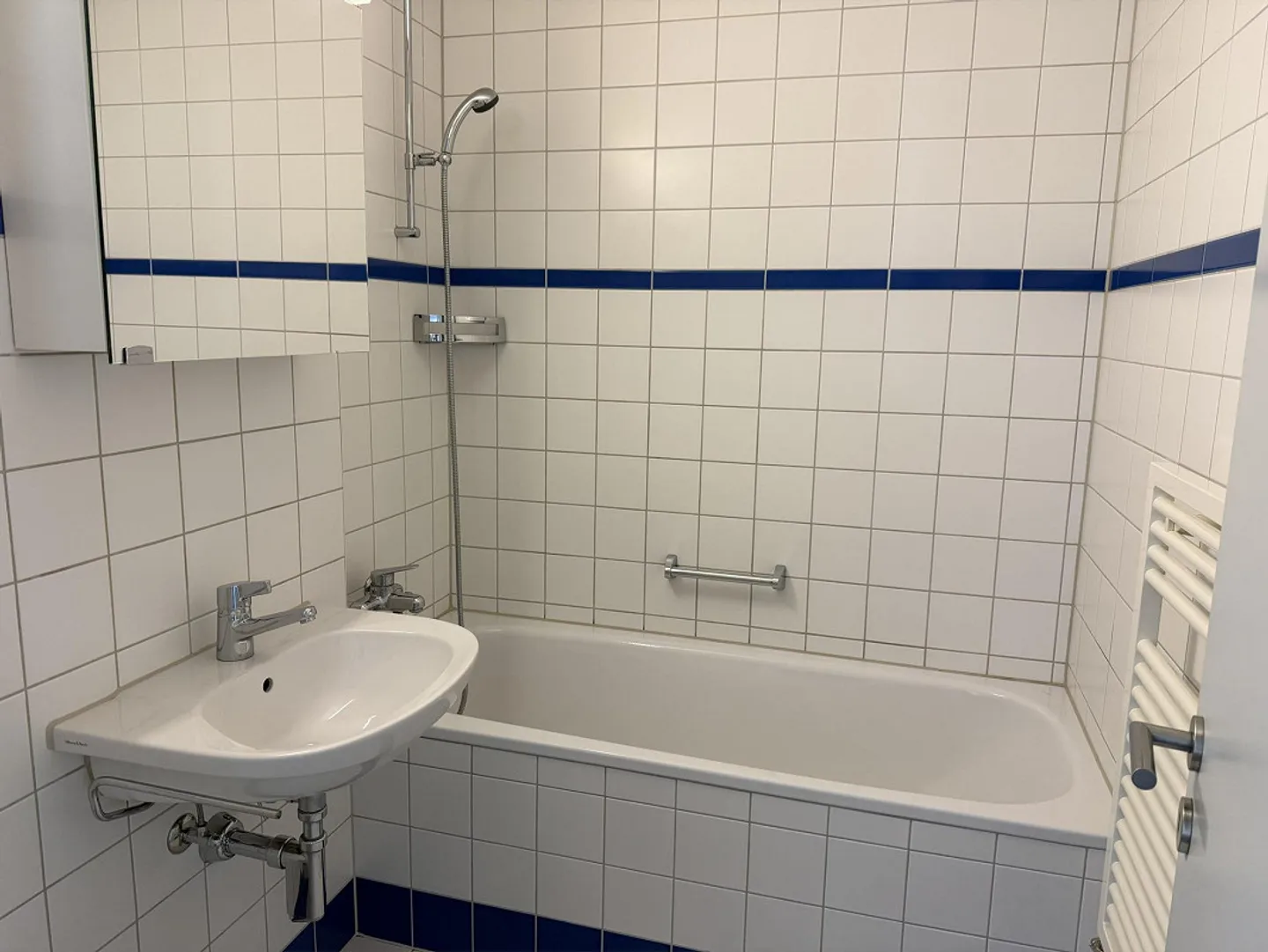2.5 Room Apartment in Biel/Bienne - Photo 8 of 8