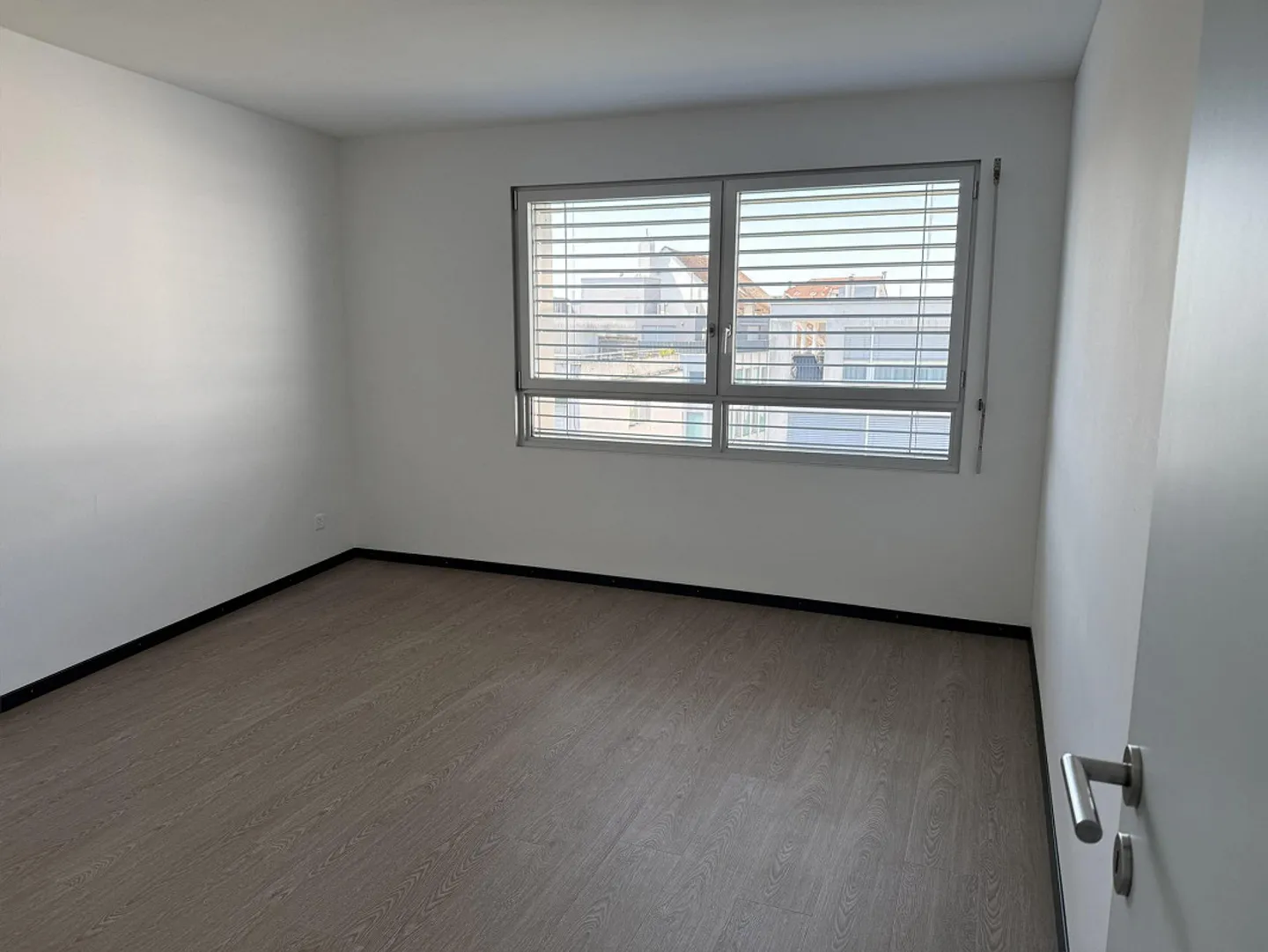 2.5 Room Apartment in Biel/Bienne - Photo 7 of 8