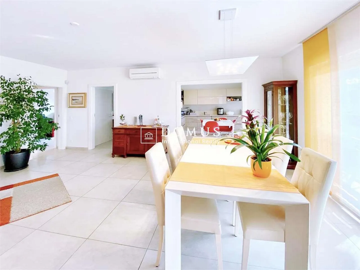 Appartement élégant et spacieux avec terrasse généreuse - Photo 1 sur 13