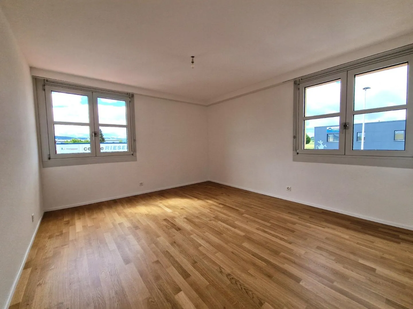 Appartement avec 4.5 pièces entièrement rénové - Photo 12 sur 12