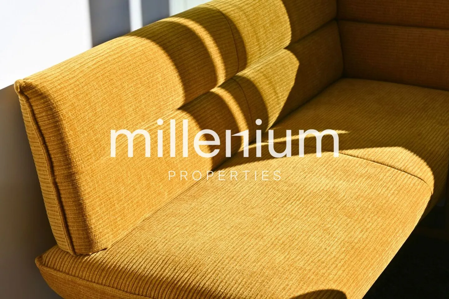 Studio of Superlatives - Residence Lac Tower - Photo 10 of 11