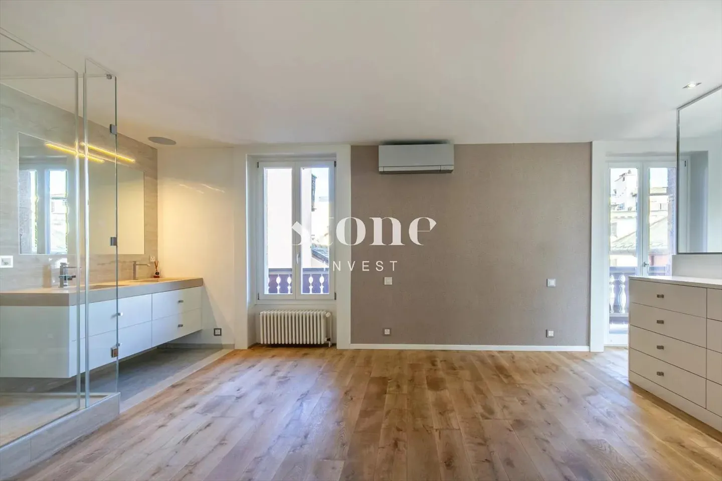 Superbo duplex con grande terrazza nel cuore di Eaux-Vives - Foto 11 di 11