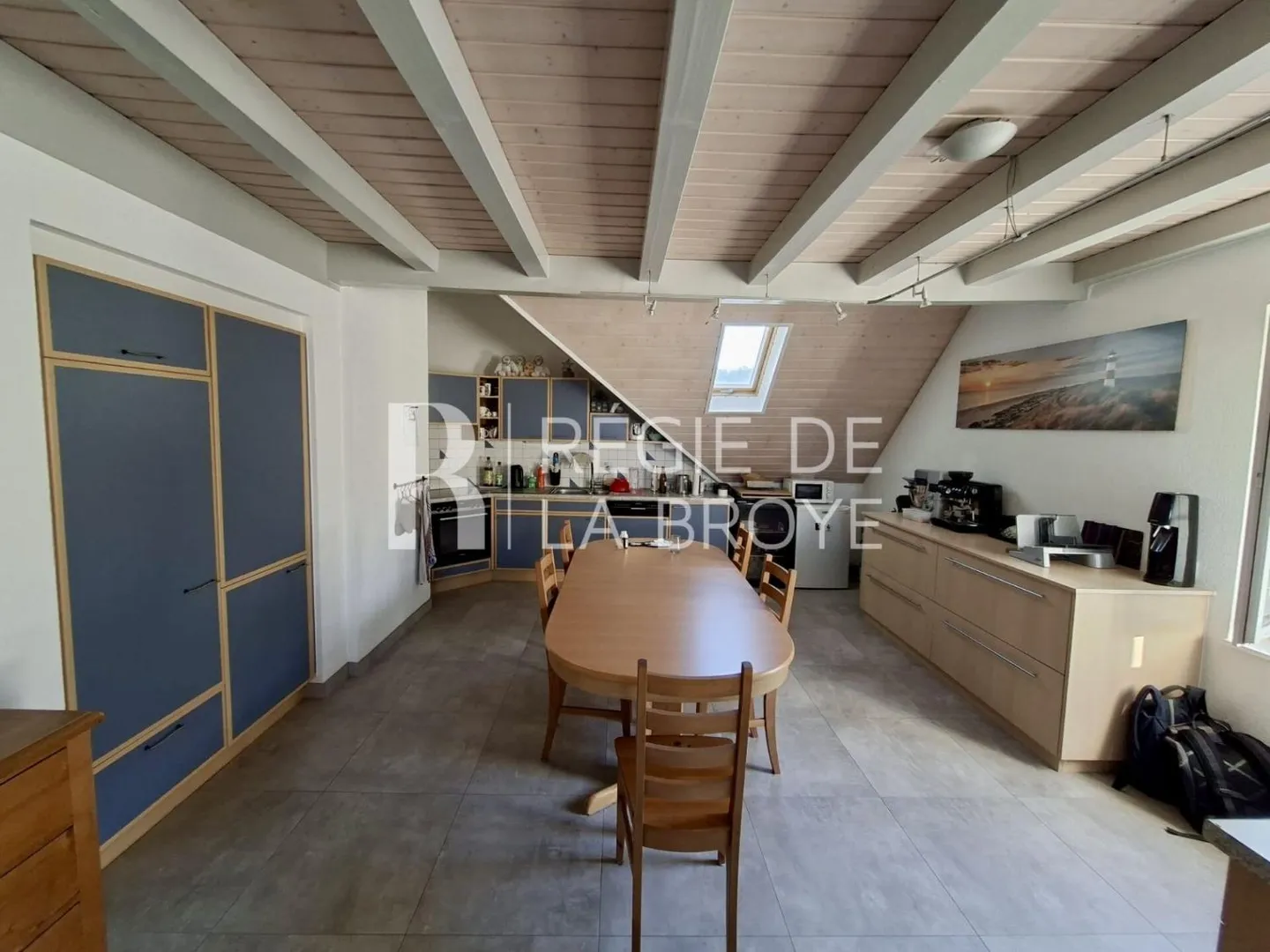Appartement lumineux avec vue sur le lac - Photo 3 sur 13