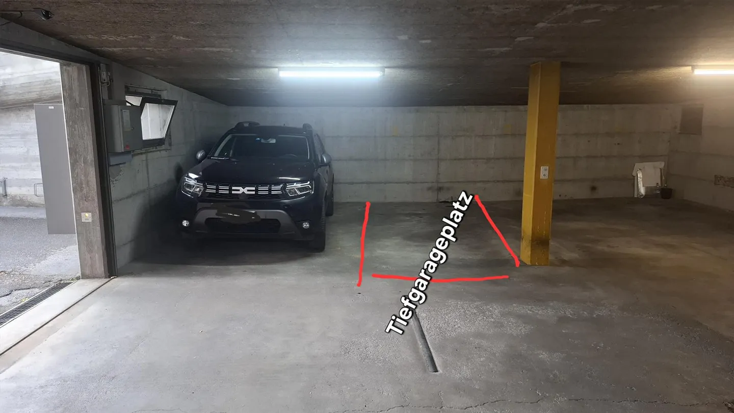 Posto auto centrale a Chur - Foto 1 di 2