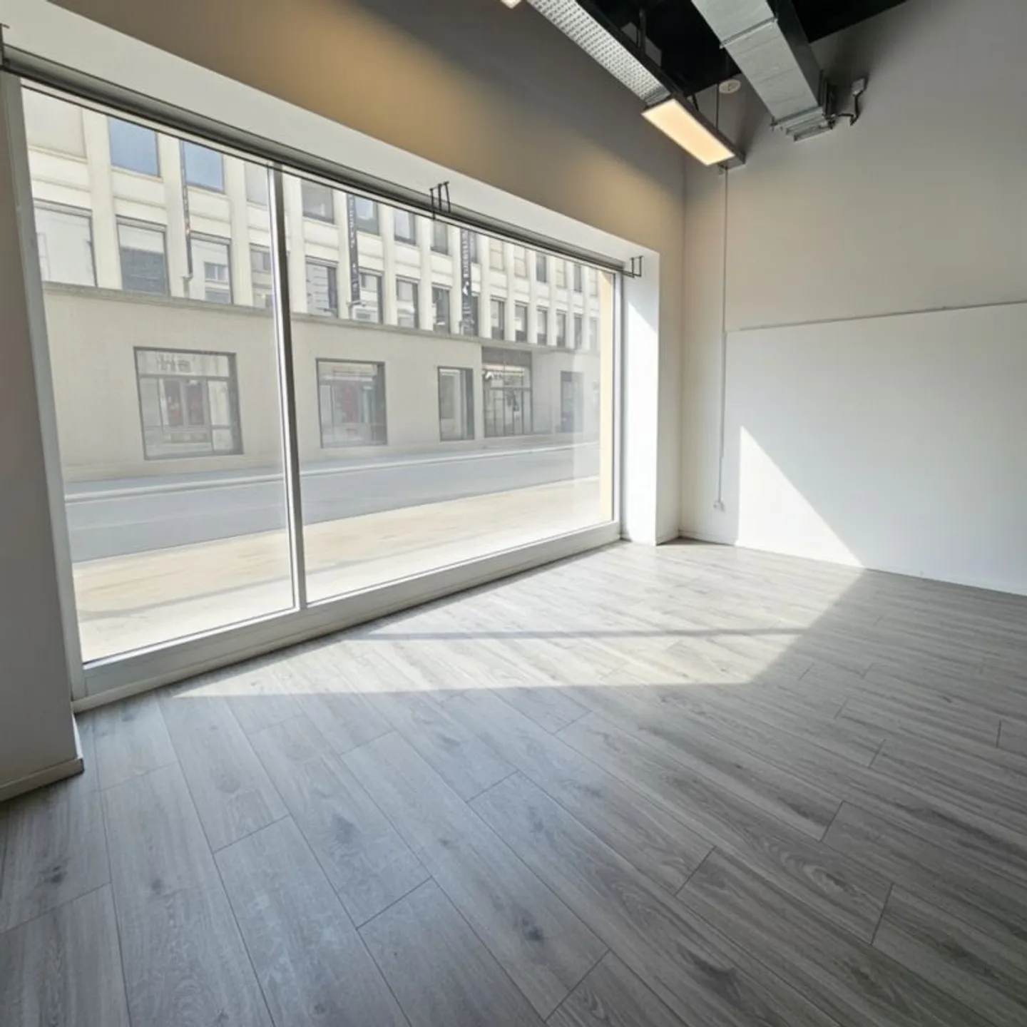 Shop for rent - Photo 5 of 7