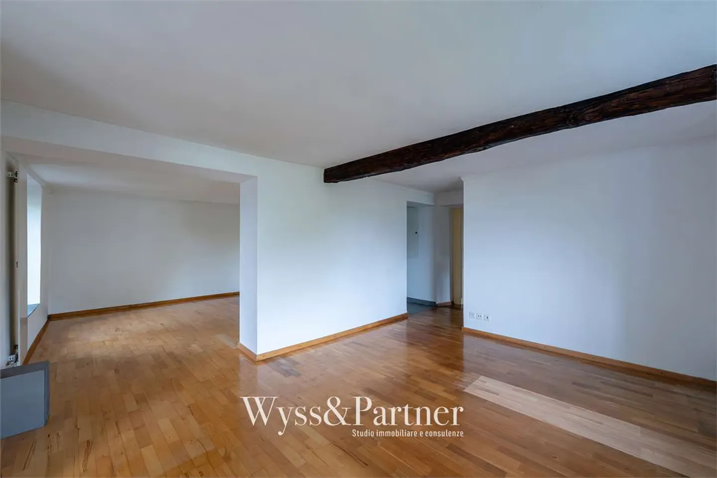 Brè above Lugano - Spacious 4.5-room duplex with garden - Photo 2 of 13