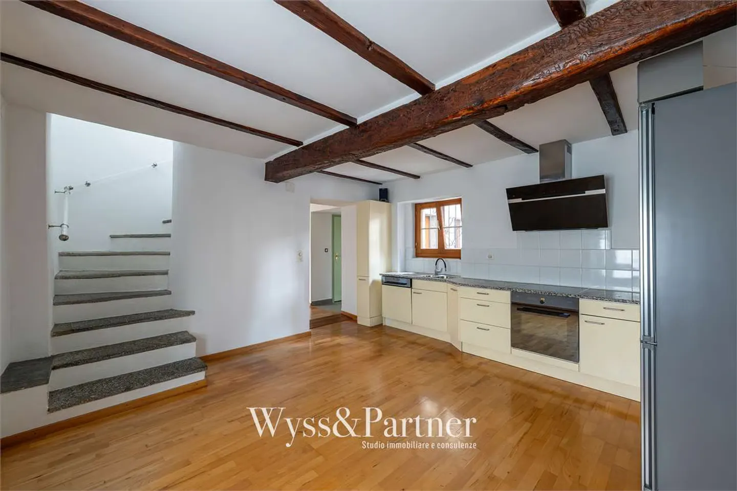 Brè above Lugano - Spacious 4.5-room duplex with garden - Photo 4 of 13