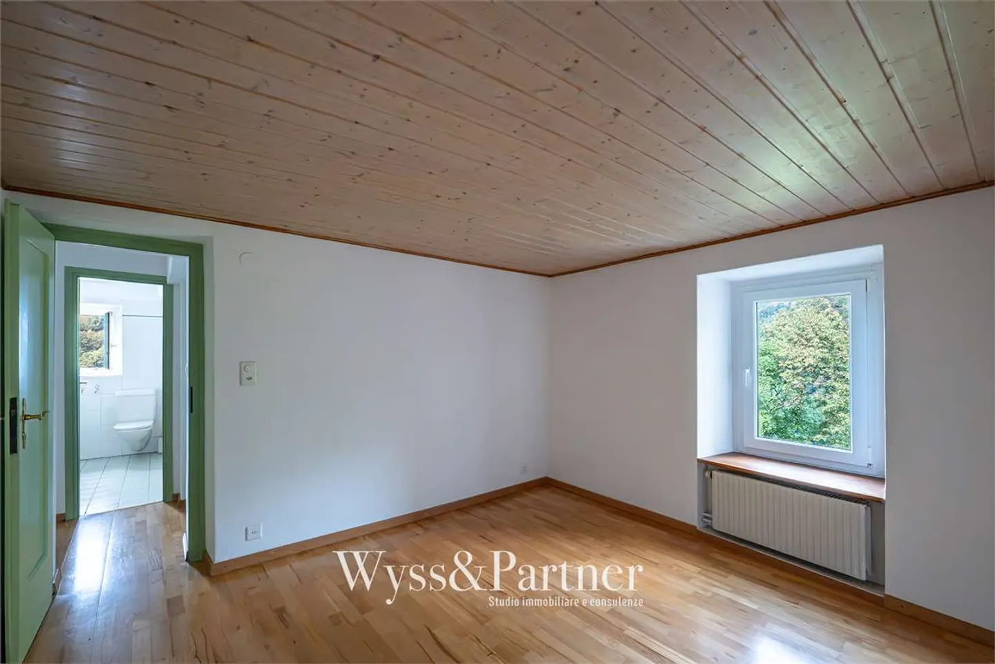 Brè above Lugano - Spacious 4.5-room duplex with garden - Photo 8 of 13