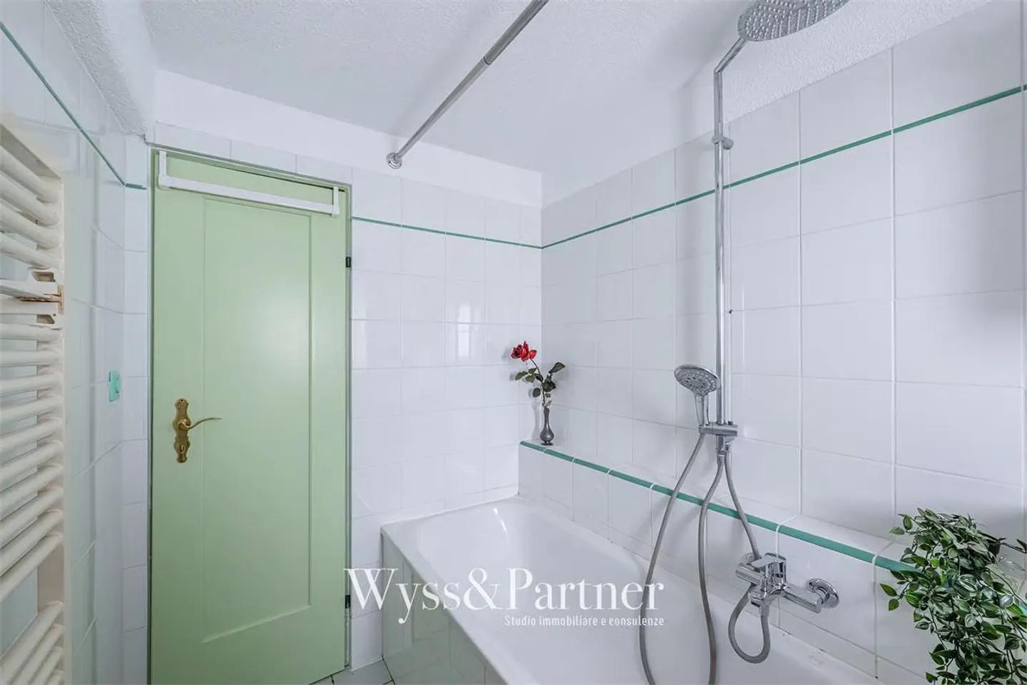 Brè above Lugano - Spacious 4.5-room duplex with garden - Photo 12 of 13