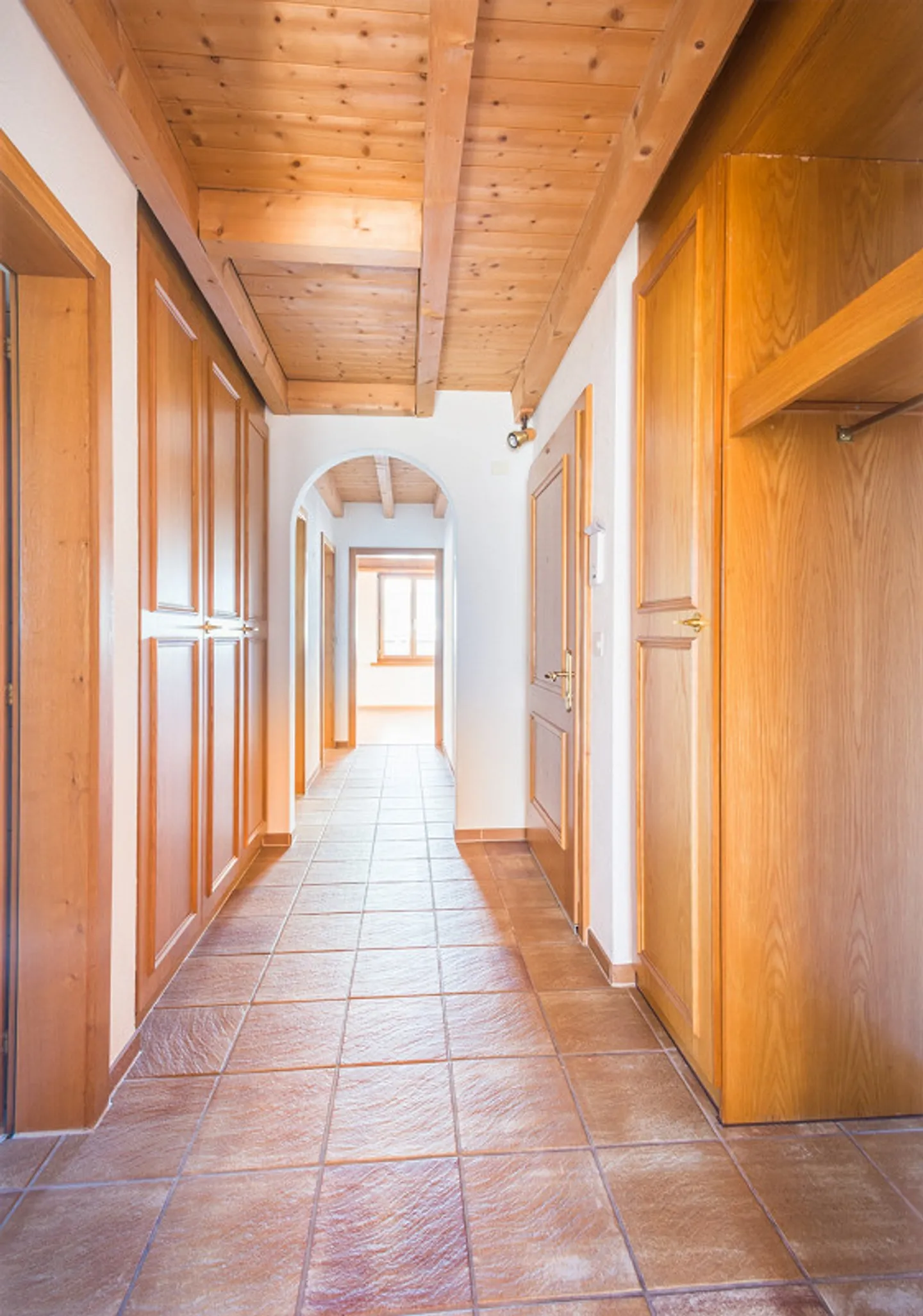 Appartement spacieux et central de 4,5 pièces au cœur de Landquart - Photo 4 sur 11