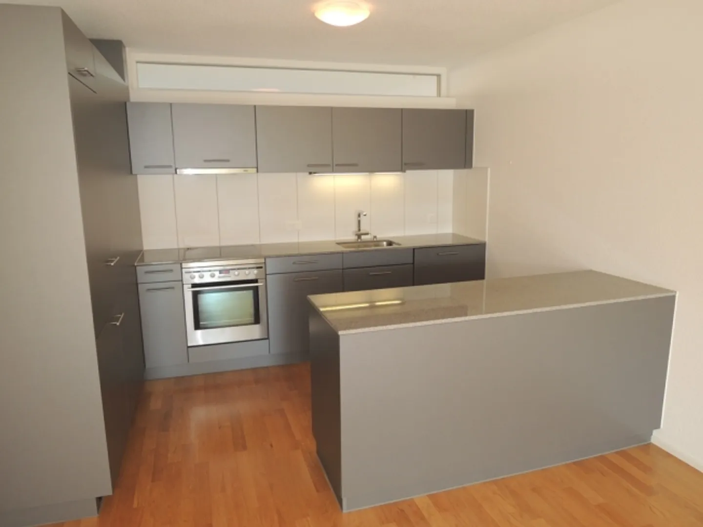 Modern living! - Photo 2 of 6