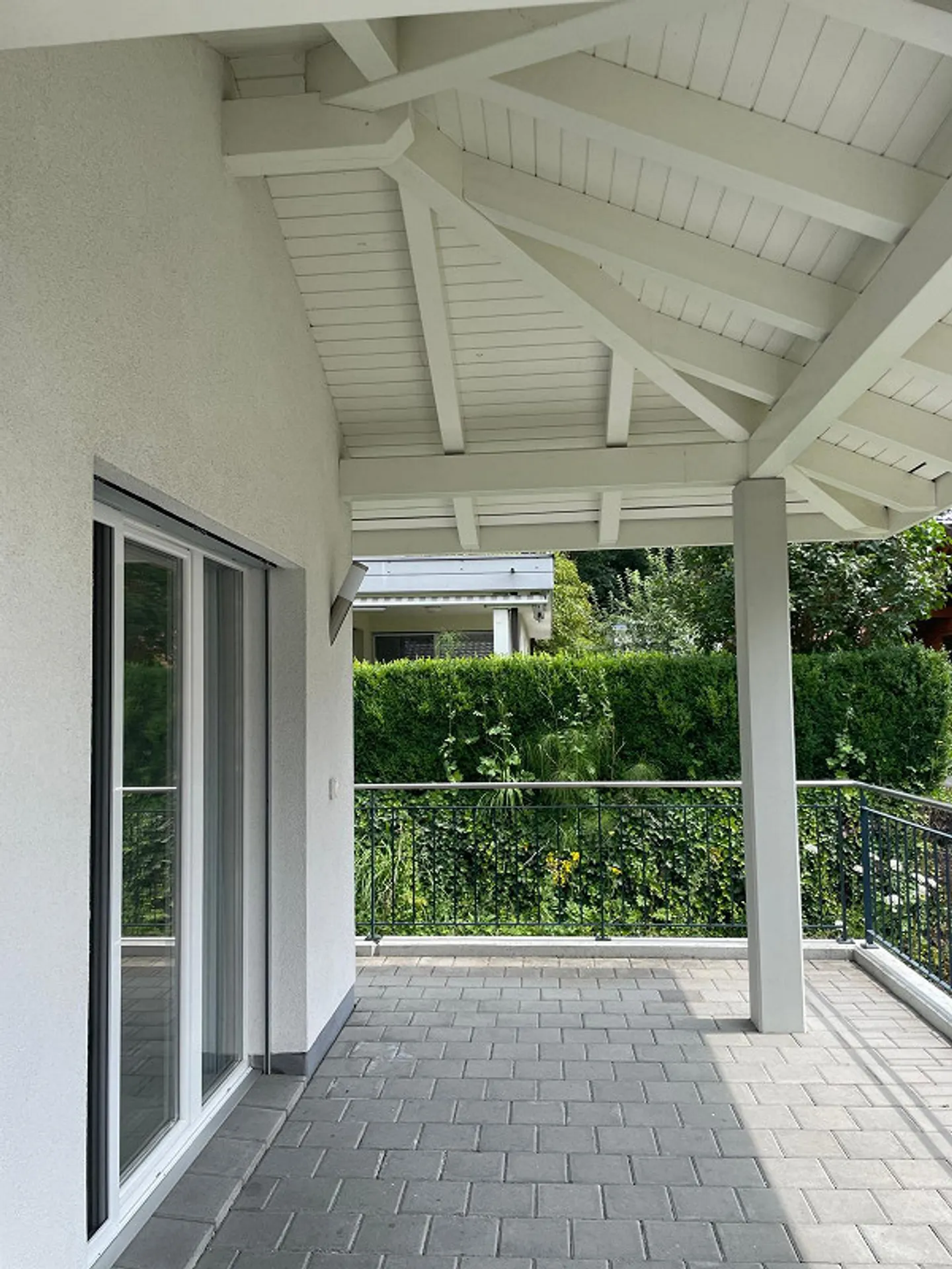 Doppia Casa Elegante in Posizione Soleggiata - Foto 16 di 17