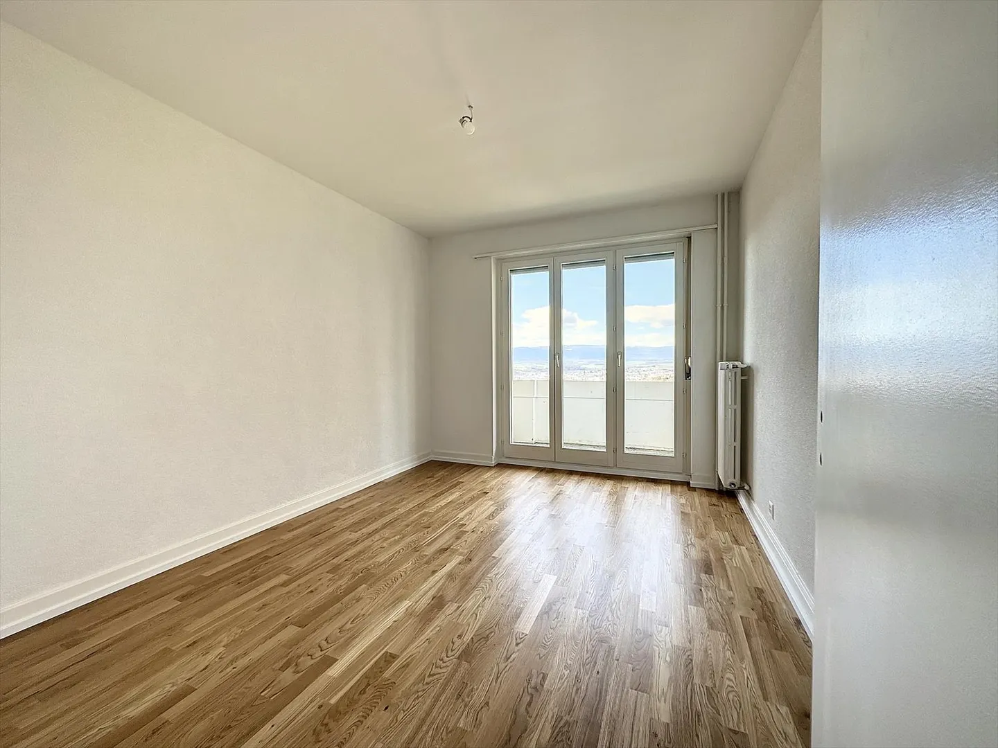 3-room apartment - Photo 2 of 5