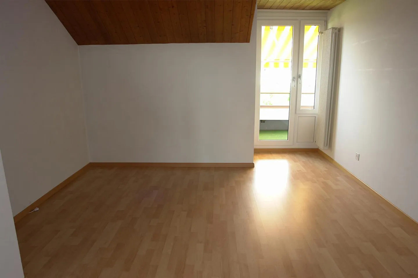 Attico con vista magnifica sulla catena montuosa in affitto! - Foto 4 di 8