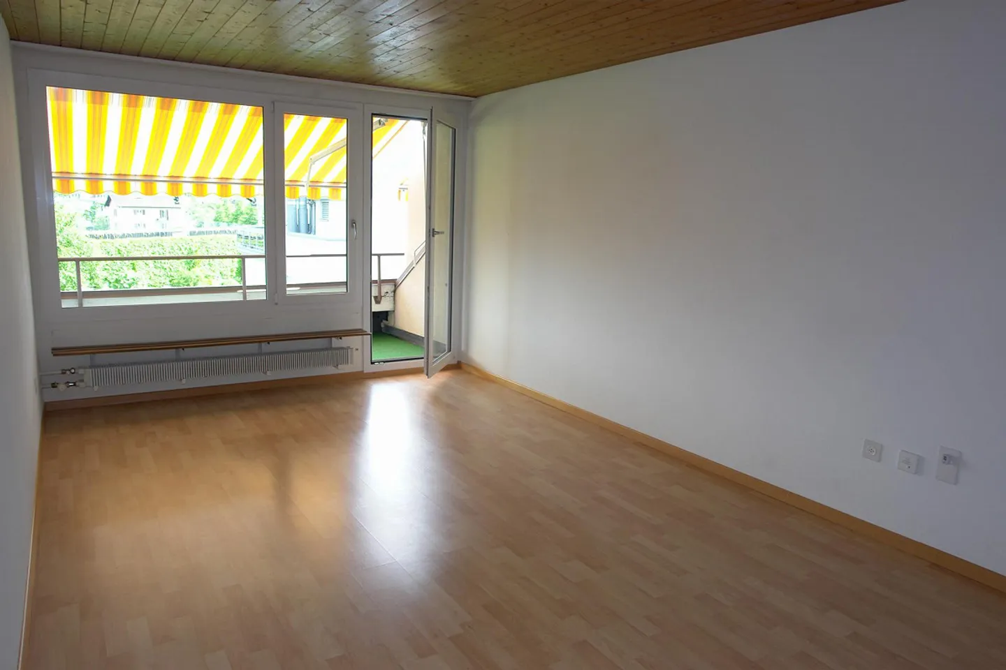 Attico con vista magnifica sulla catena montuosa in affitto! - Foto 5 di 8