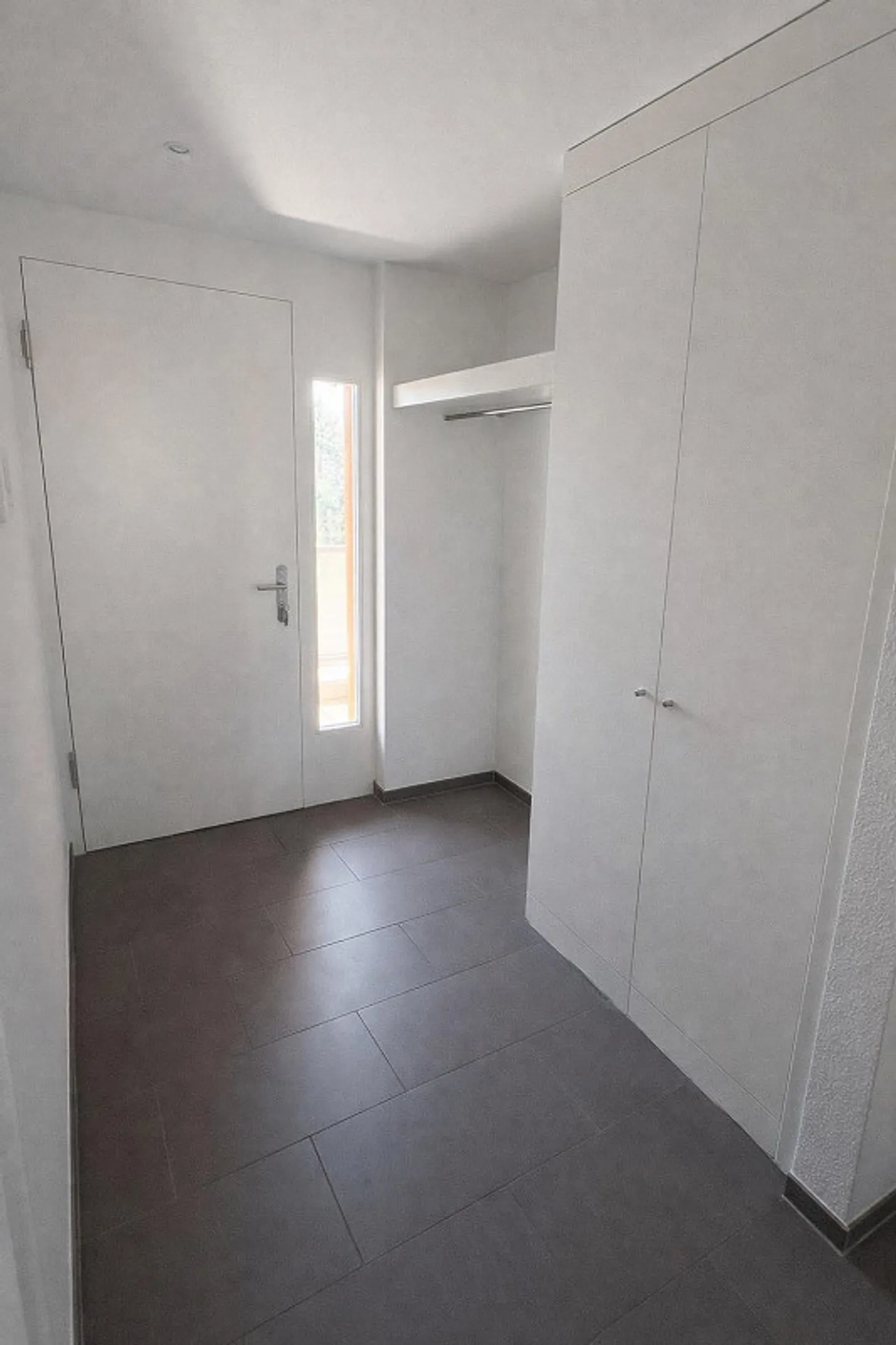 Appartement moderne 3.5 pièces (78 m²) | Tram 2 min | Shopping dans l'immeuble | - Photo 7 sur 13