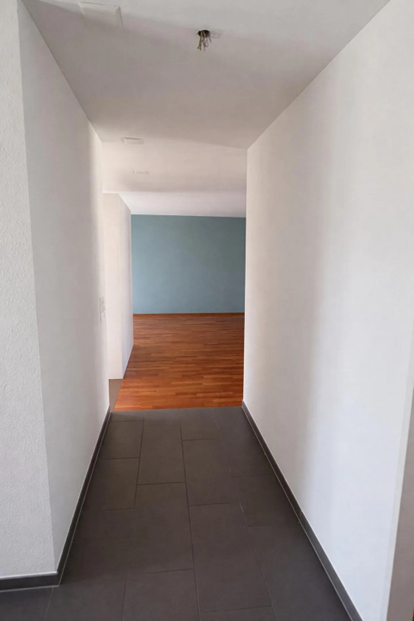 Appartement moderne 3.5 pièces (78 m²) | Tram 2 min | Shopping dans l'immeuble | - Photo 12 sur 13