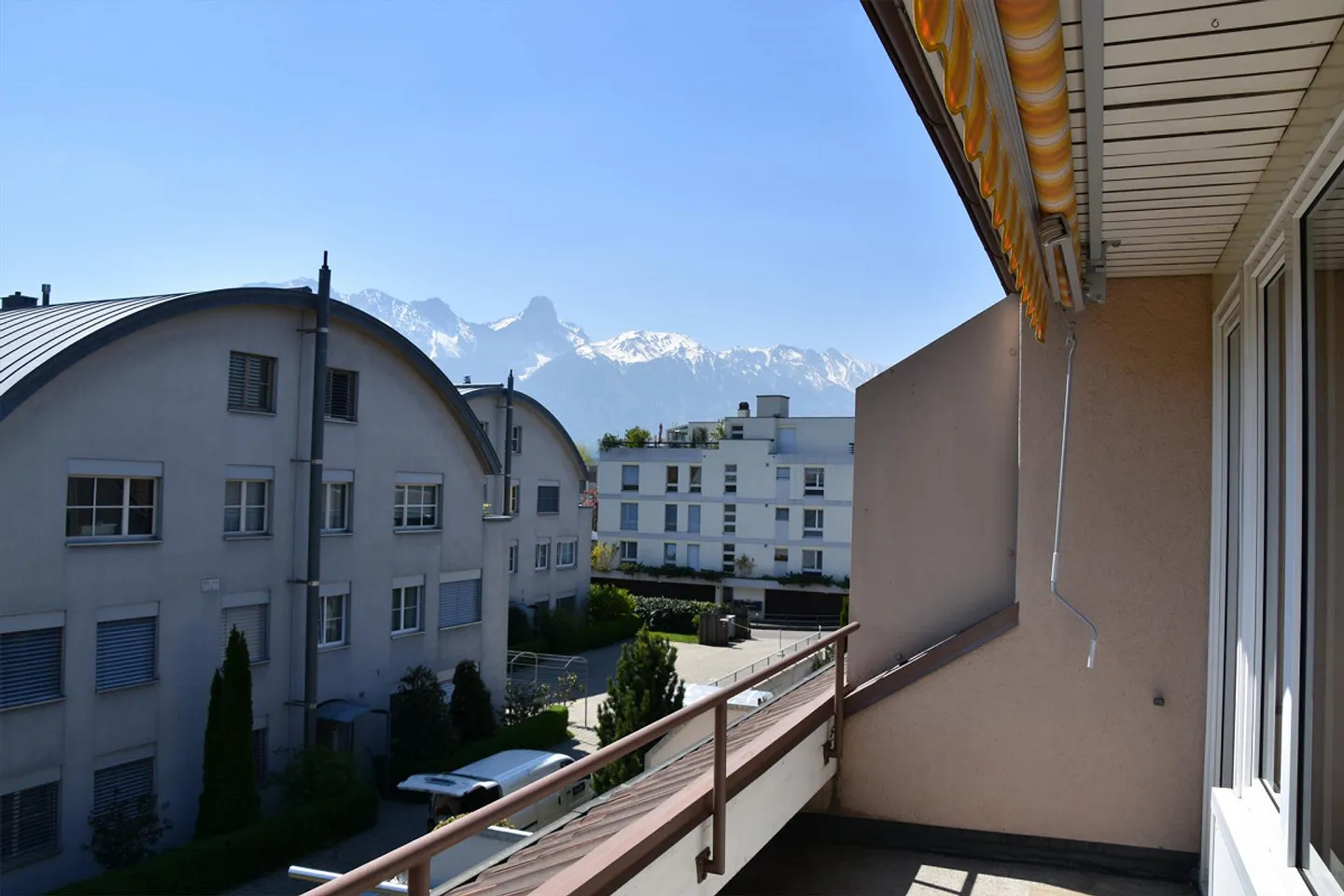 Attico con vista magnifica sulla catena montuosa in affitto! - Foto 8 di 8