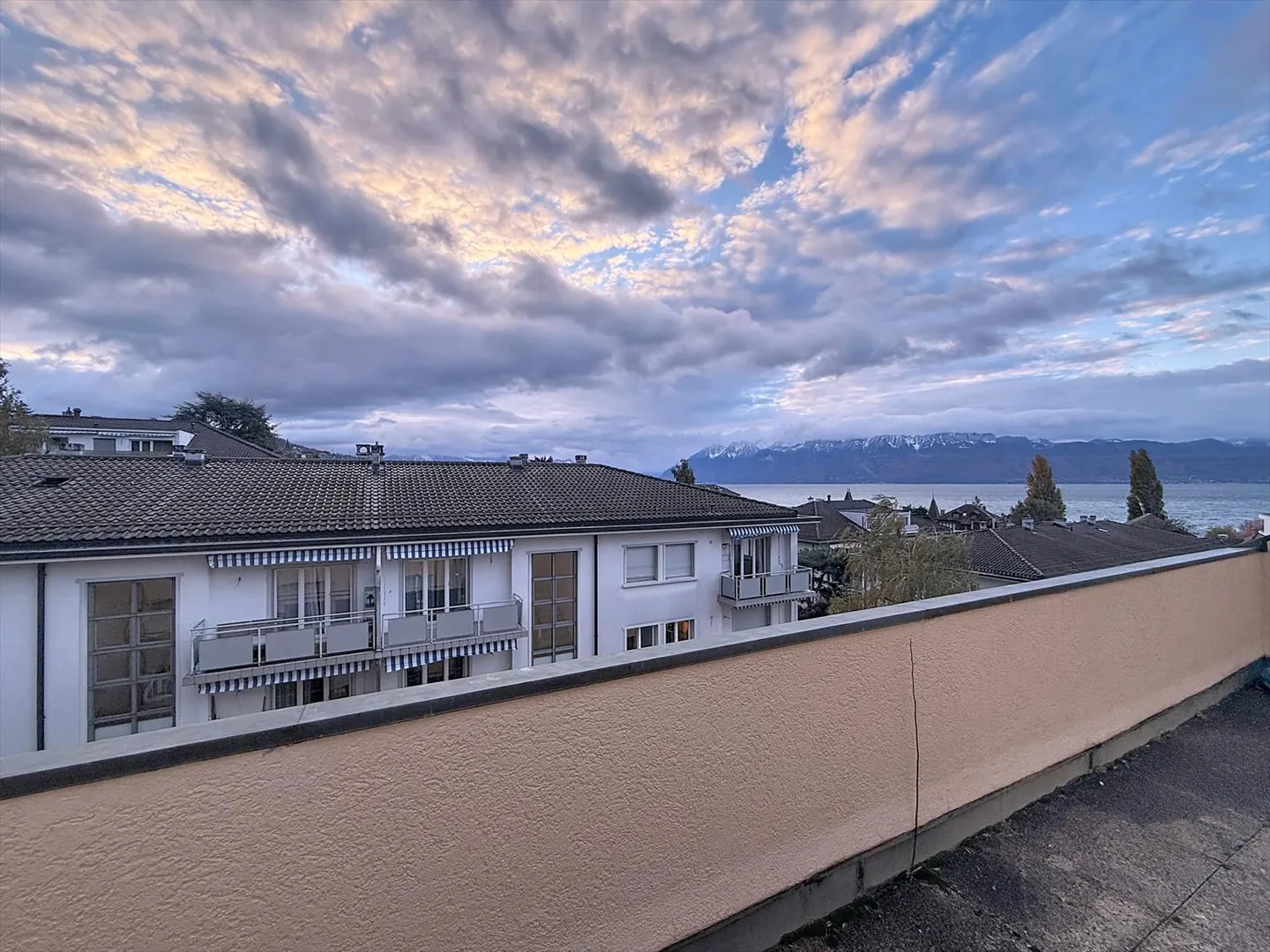 Appartamento 4 locali - Foto 1 di 10