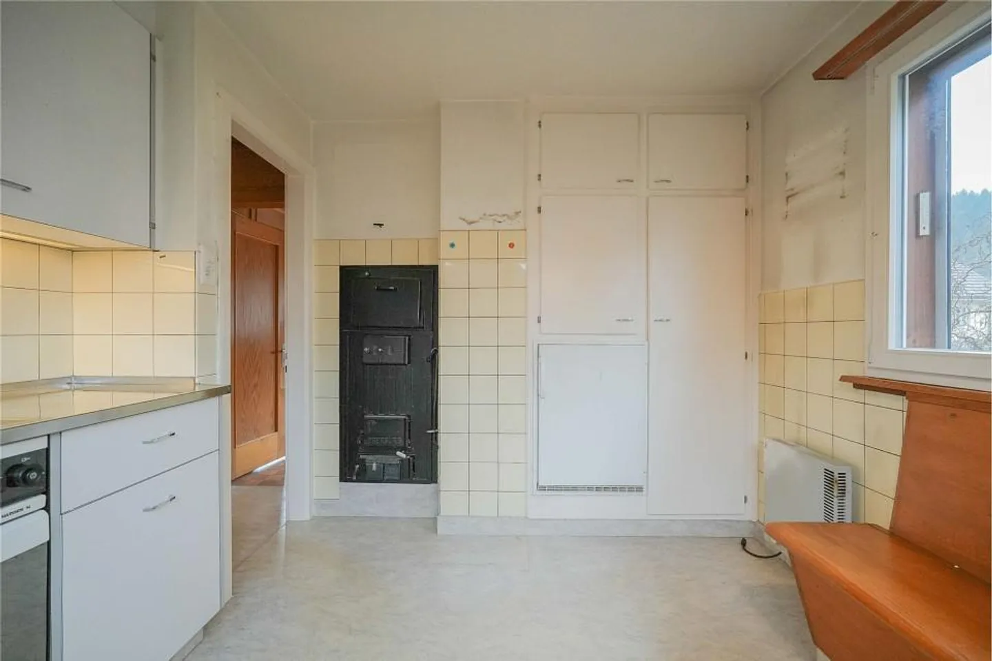 Charmantes Chalet mit Potenzial - Foto 8 von 13