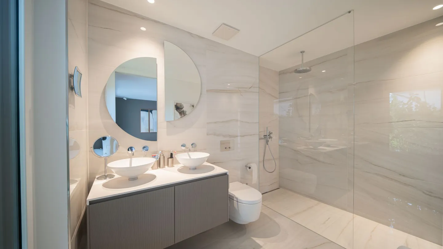 Exclusive 4.5-room apartment on Goldbrunnenstrasse - Photo 9 of 12