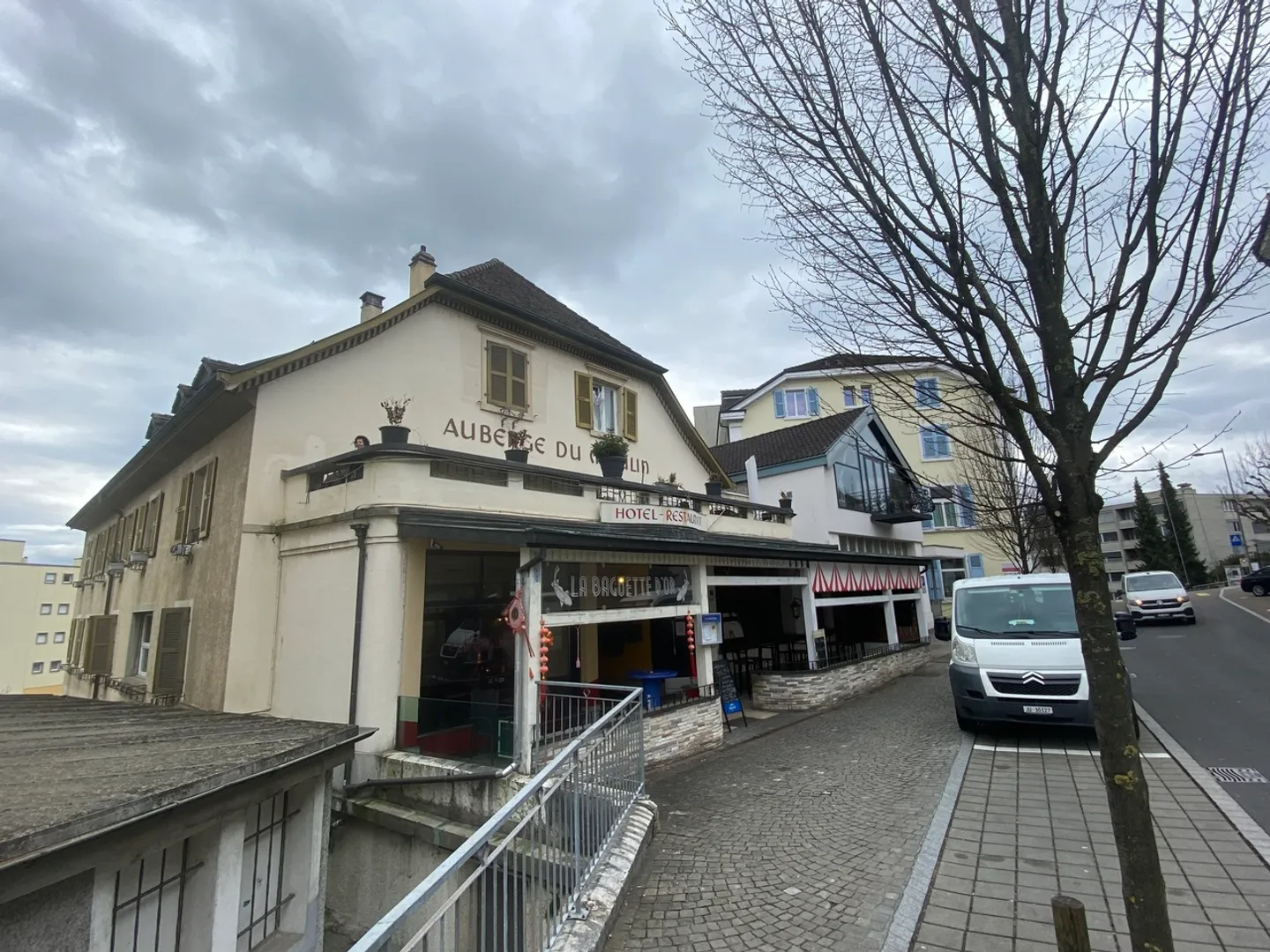 Building of 7 apartments and 2 shops. - Photo 8 of 12
