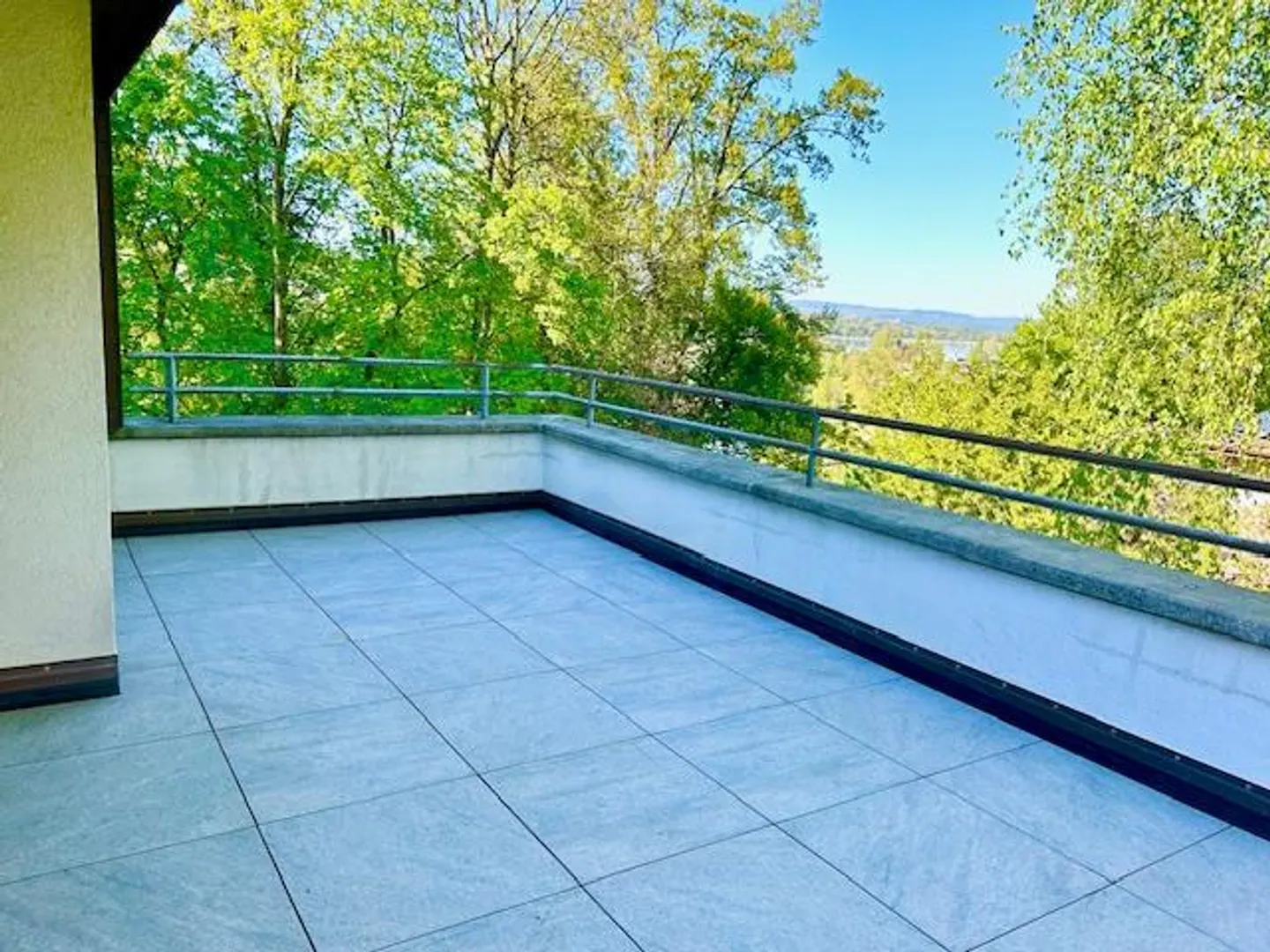 1,5 - Stanza - Attico - Appartamento 48 m2 - Foto 4 di 10