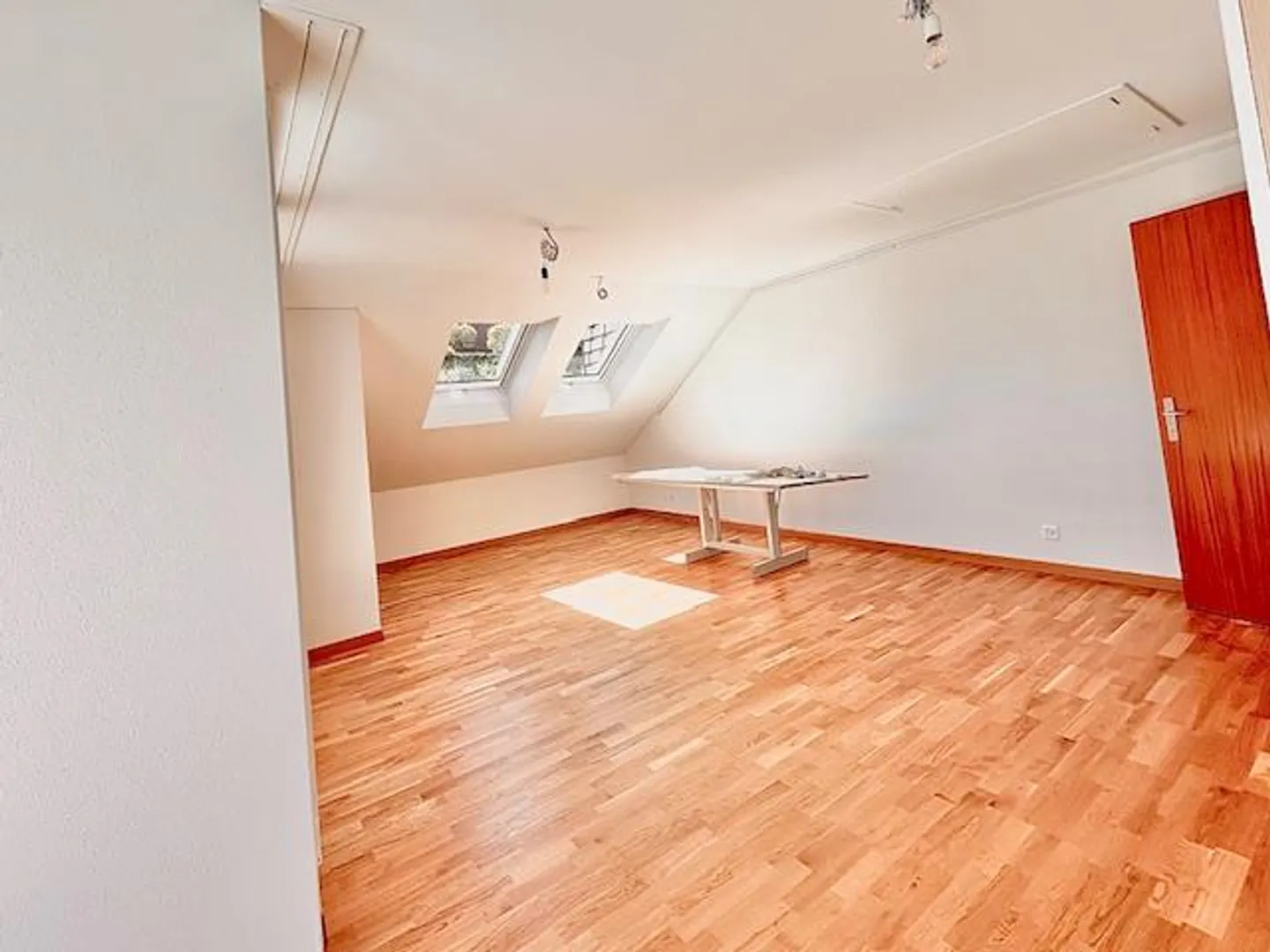1,5 - Stanza - Attico - Appartamento 48 m2 - Foto 5 di 10