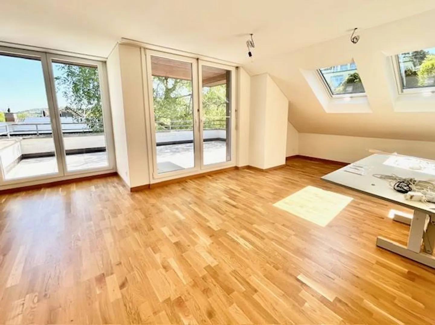 1,5 - Stanza - Attico - Appartamento 48 m2 - Foto 6 di 10
