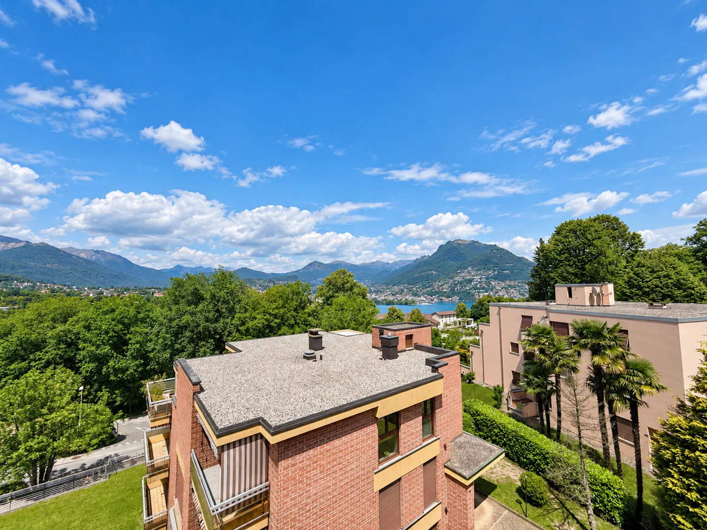 DACHGESCHOSS MIT SEEBLICK - Foto 11 von 12